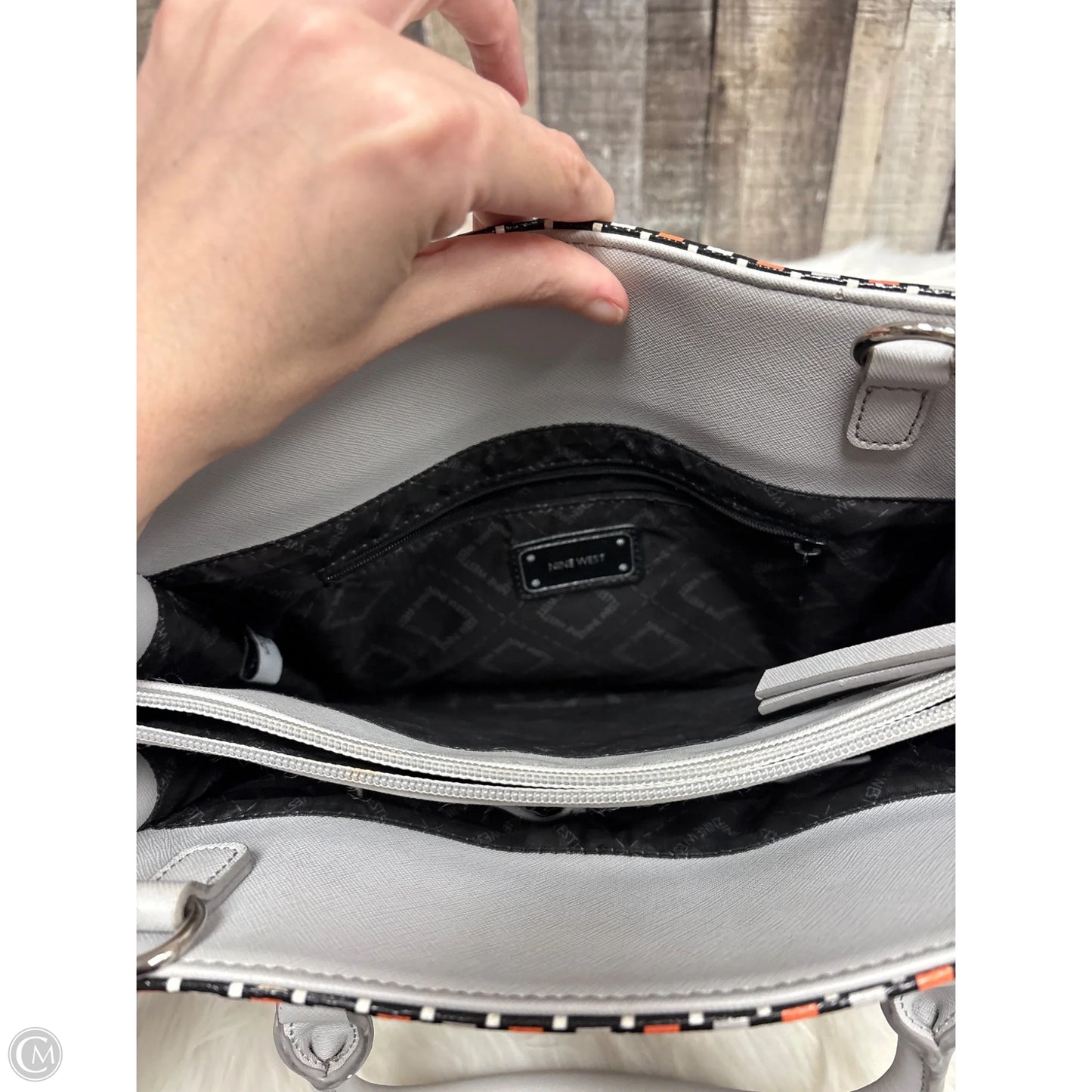 Handbag By Nine West, Size: Medium