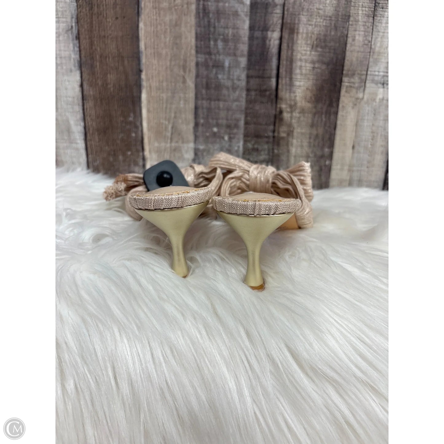 Sandals Heels Kitten By Cmf In Cream, Size: 9