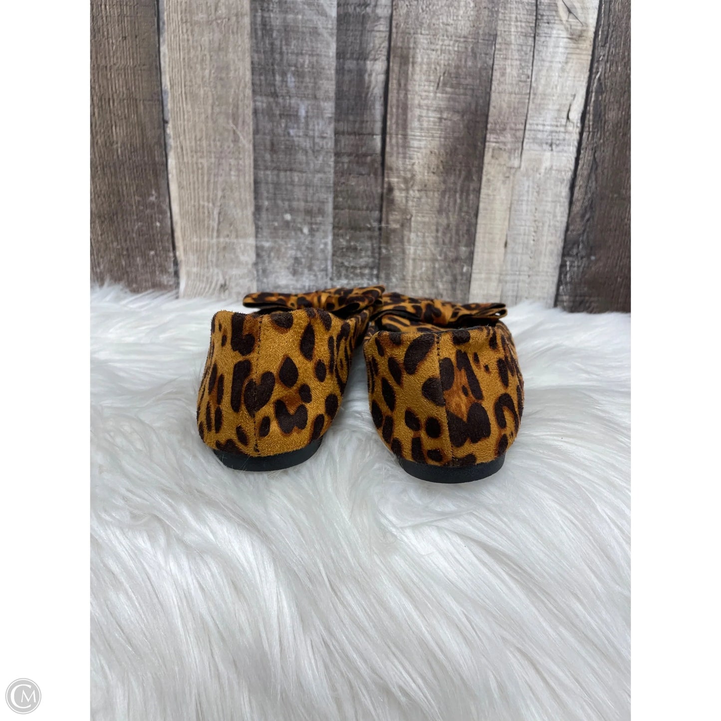 Shoes Flats By Cmf In Animal Print, Size: 12