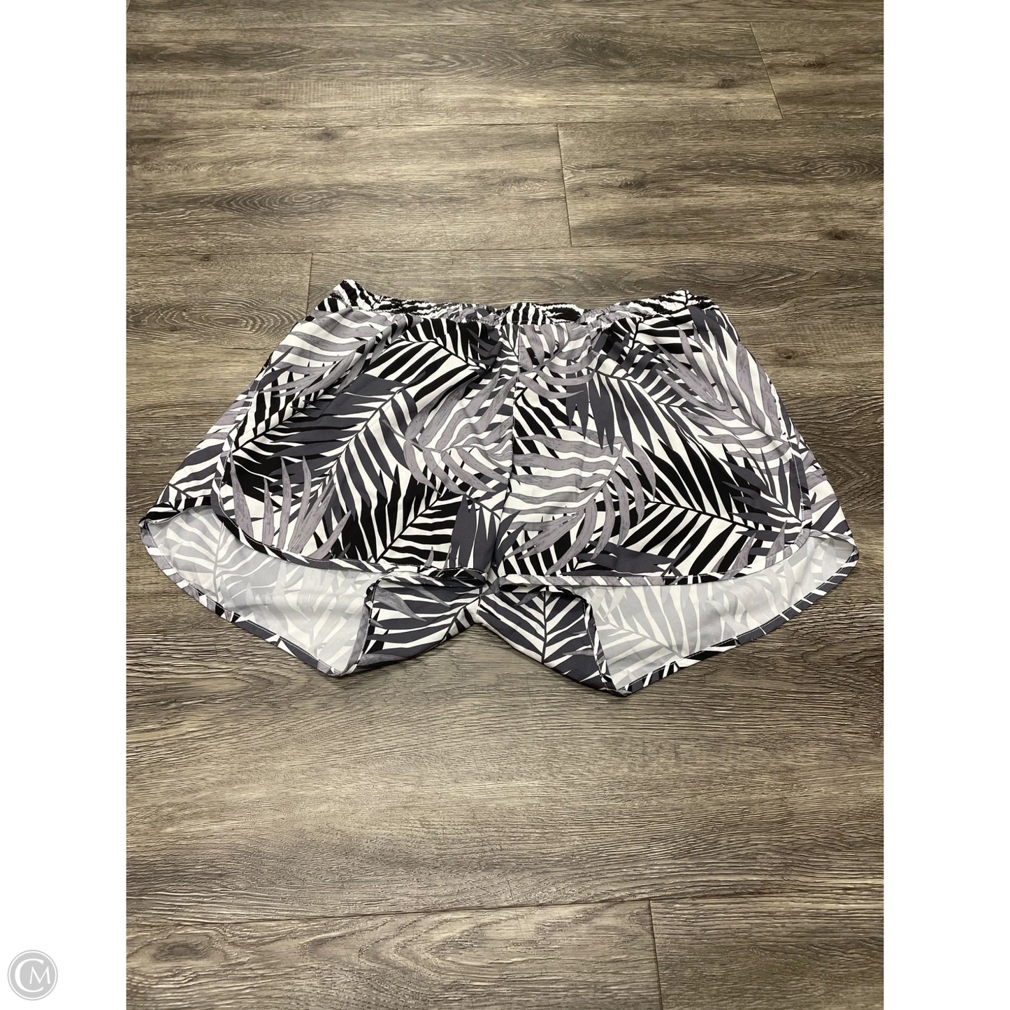 Athletic Shorts By Old Navy In Grey, Size: Xl