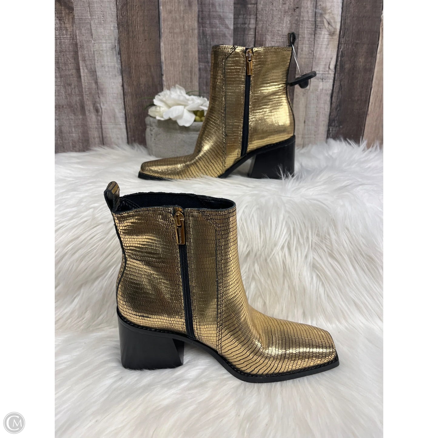 Boots Ankle Heels By Vince Camuto In Black & Gold, Size: 8