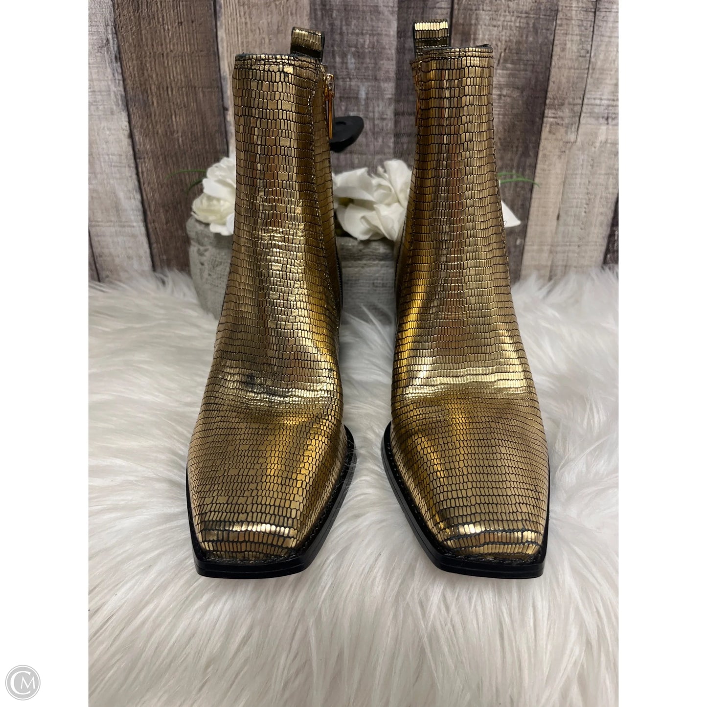 Boots Ankle Heels By Vince Camuto In Black & Gold, Size: 8