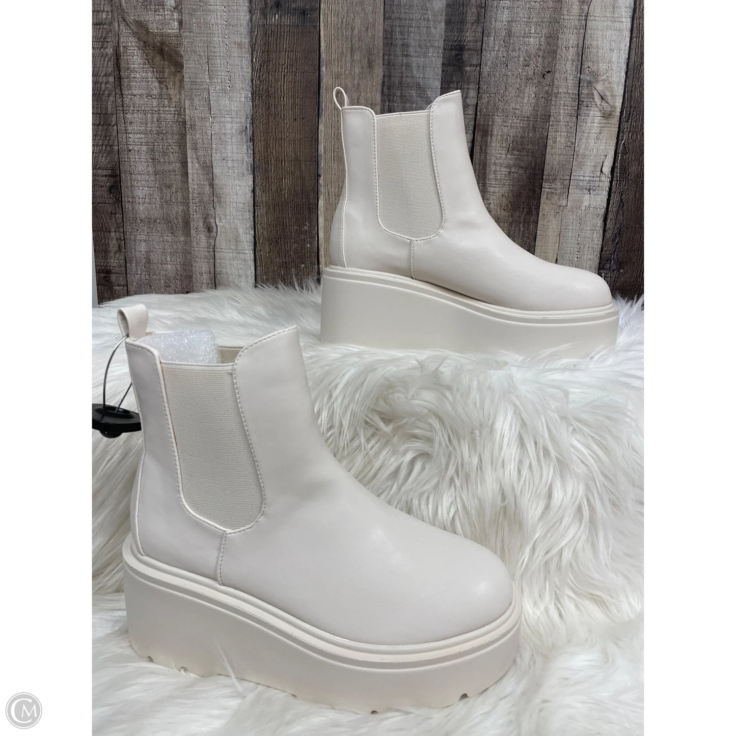 Boots Ankle Heels By Top Moda In Ivory, Size: 6.5