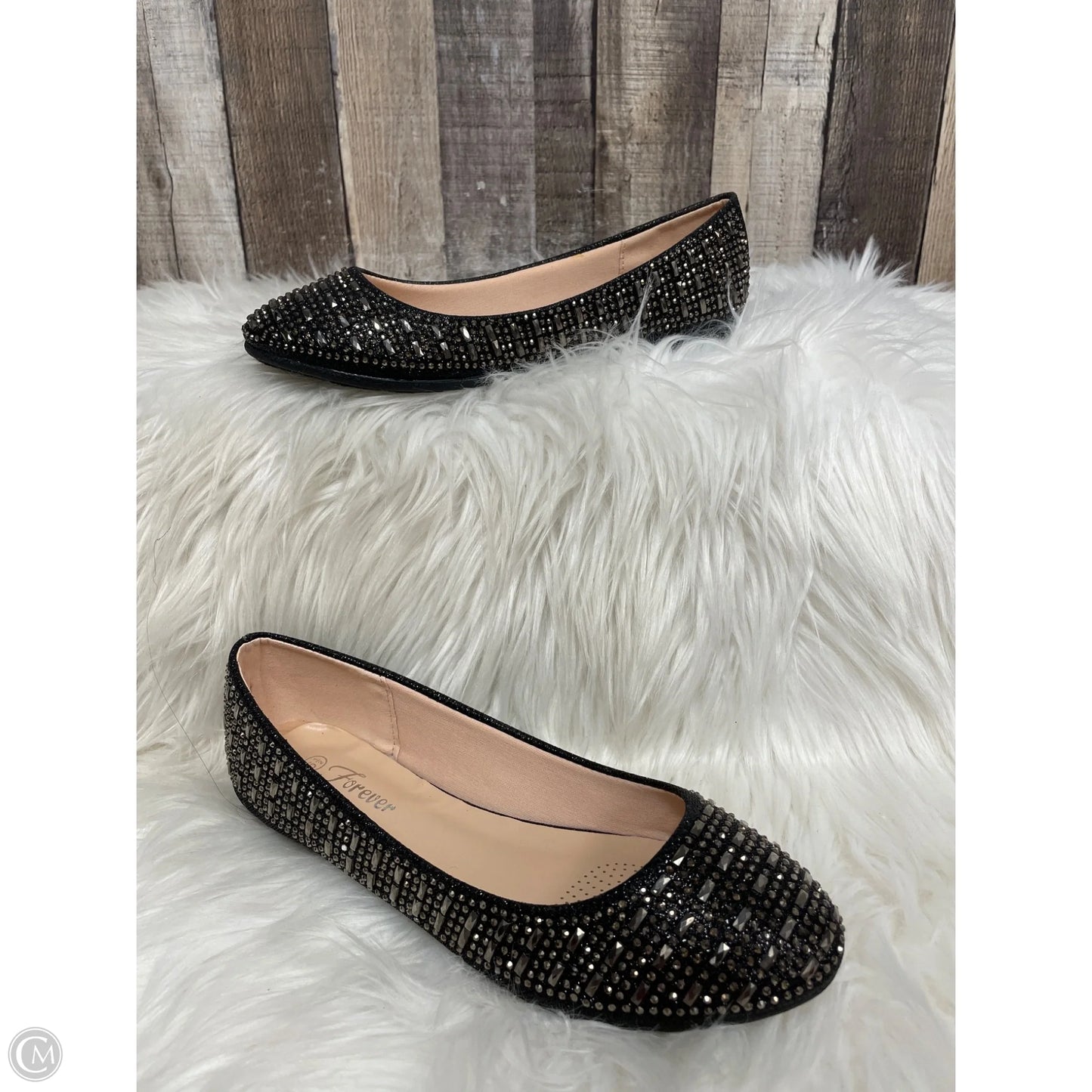 Shoes Flats By Forever In Black & Gold, Size: 10