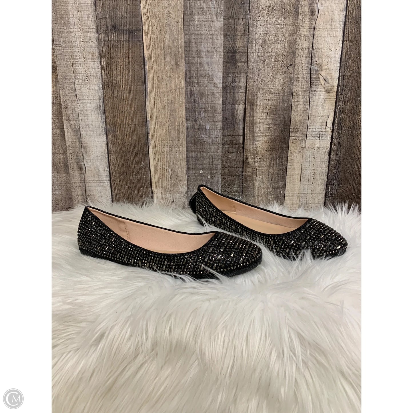 Shoes Flats By Forever In Black & Gold, Size: 10