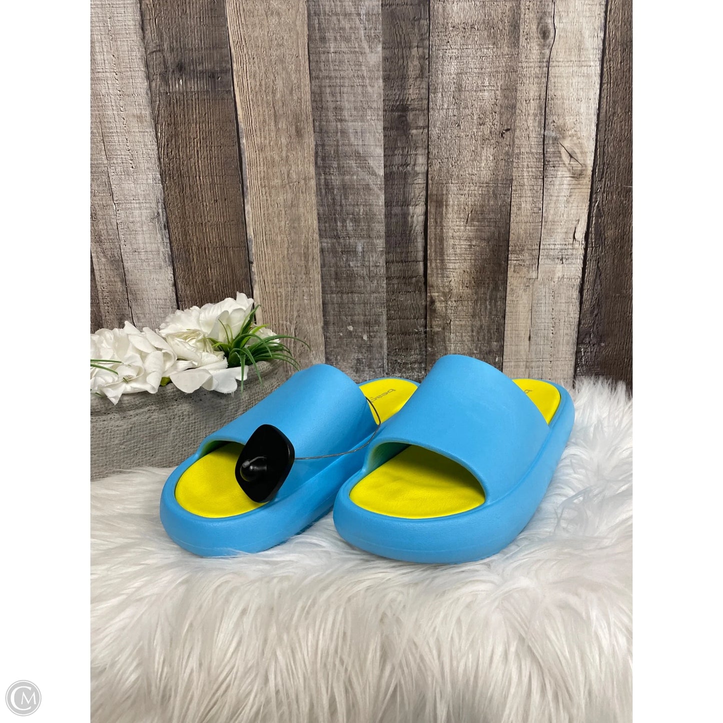 Sandals Flats By J Slides In Blue, Size: 10