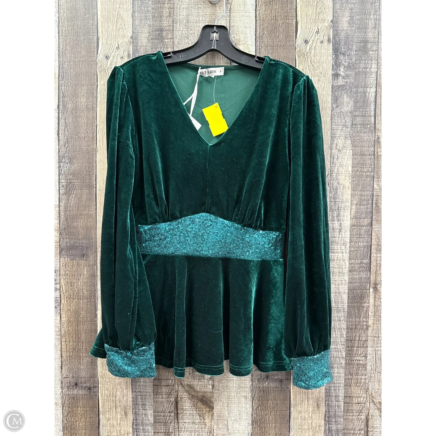 Top Long Sleeve By Grace + Karma In Green, Size: M