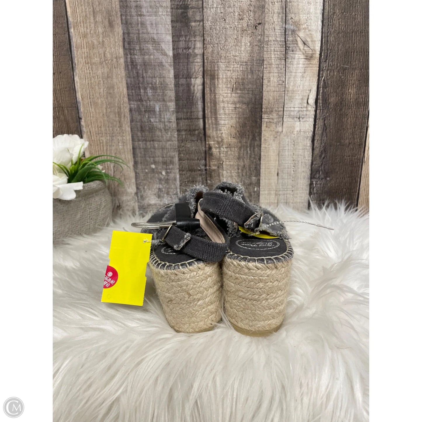 Sandals Heels Wedge By Cme In Grey, Size: 8