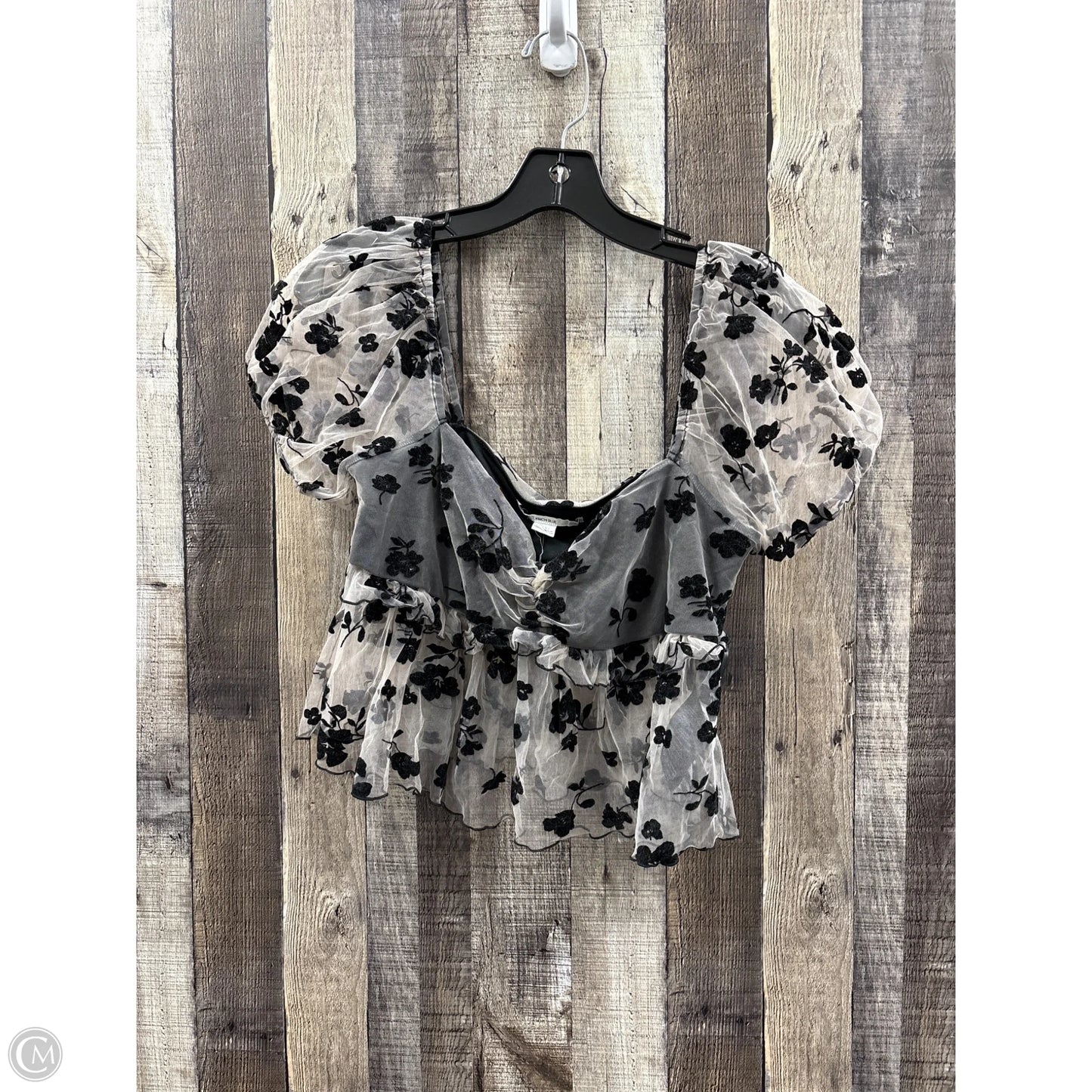 Top Short Sleeve By Kimichi Blue In Floral Print, Size: L