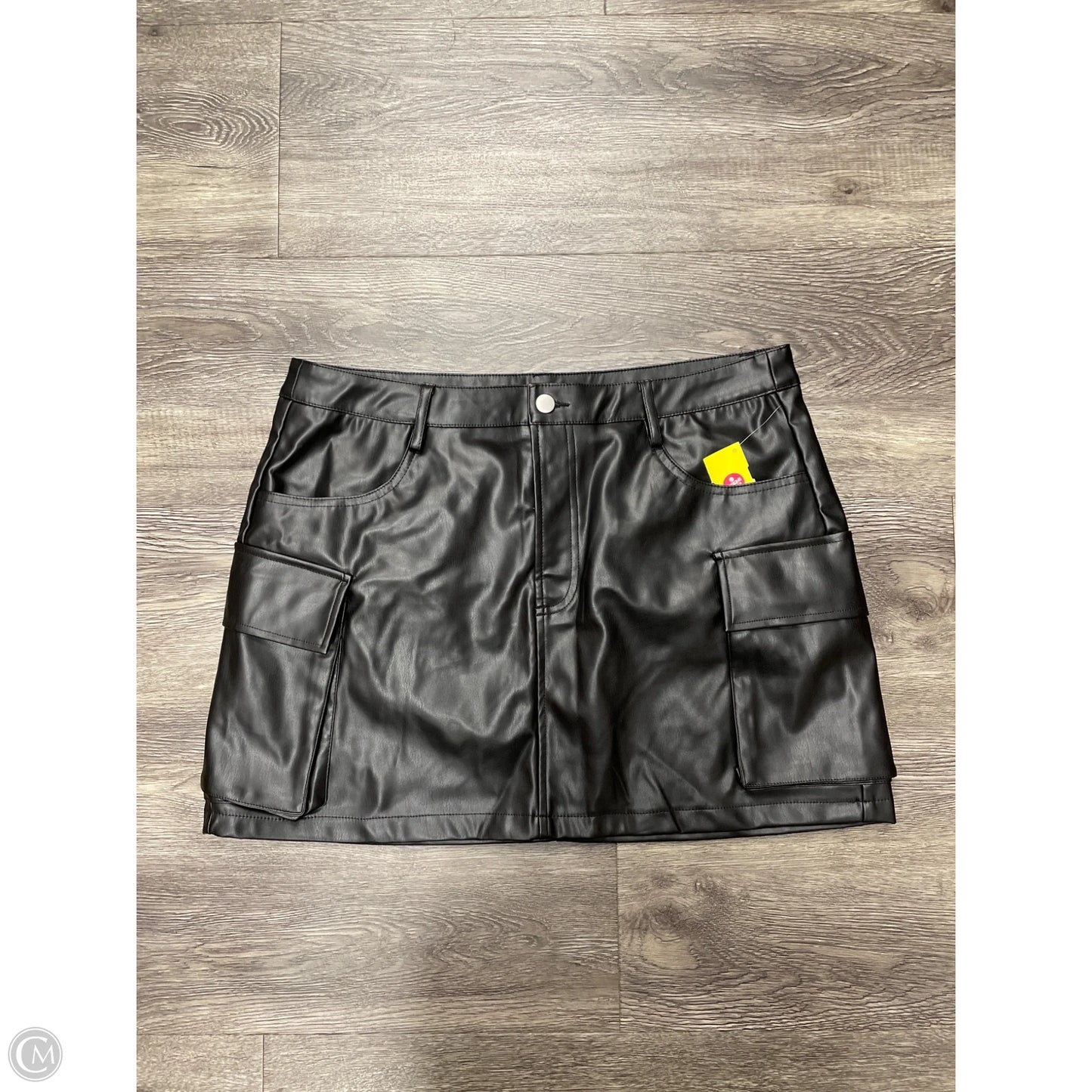 Skirt Mini & Short By Fashion Nova In Black, Size: 1x
