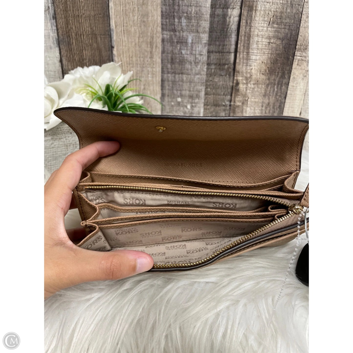 Wallet Designer By Michael Kors, Size: Medium