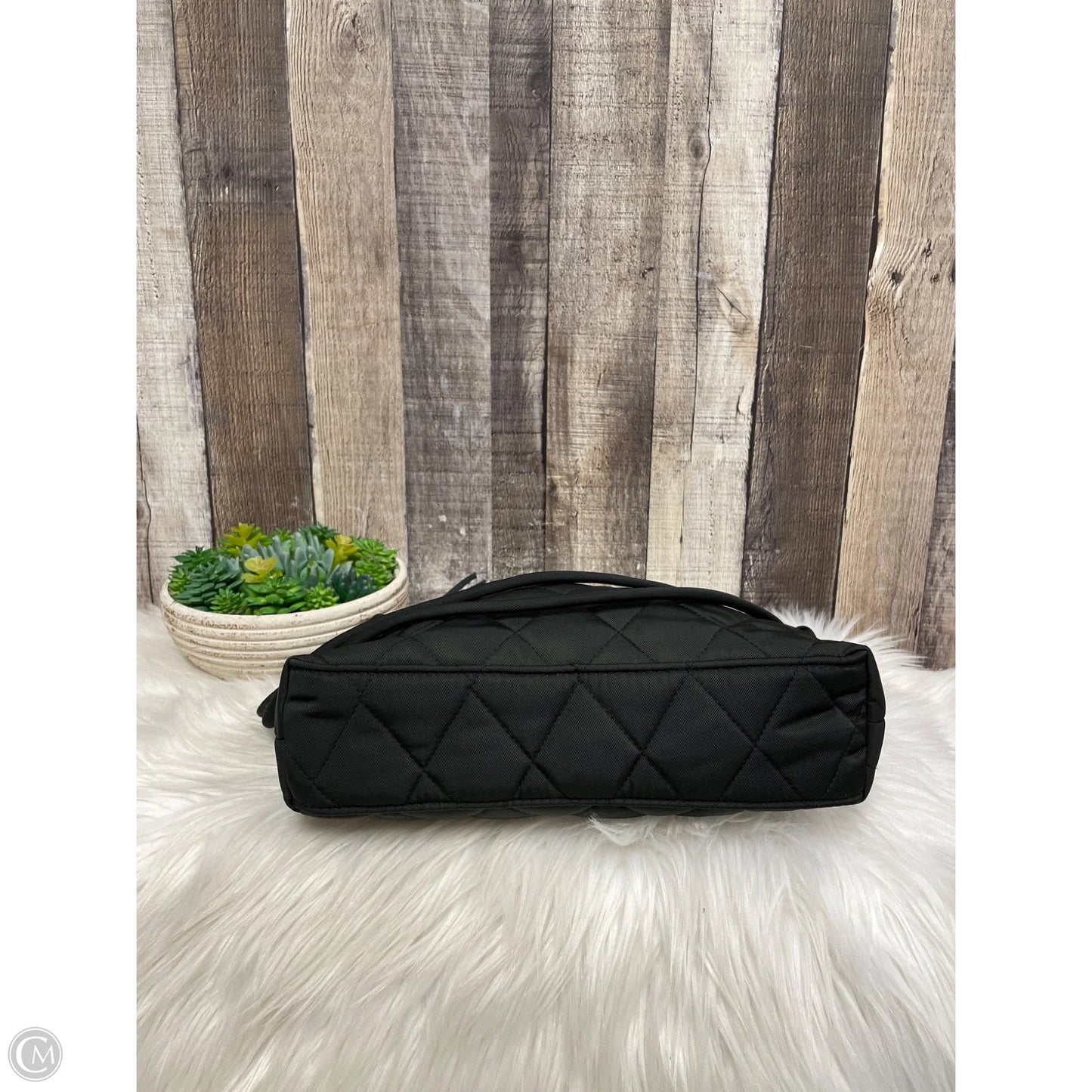 Handbag By Vera Bradley, Size: Medium