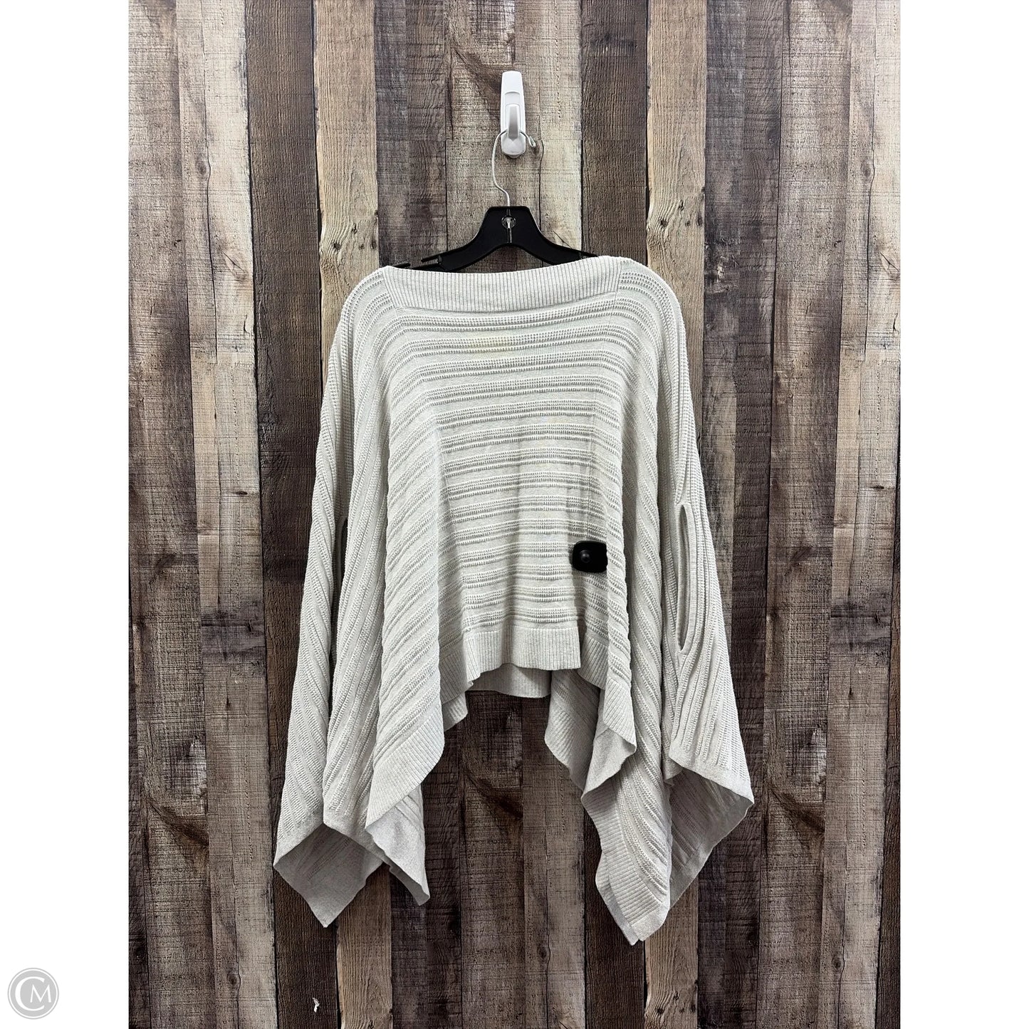 Poncho By Lululemon In Grey, Size: Osfm