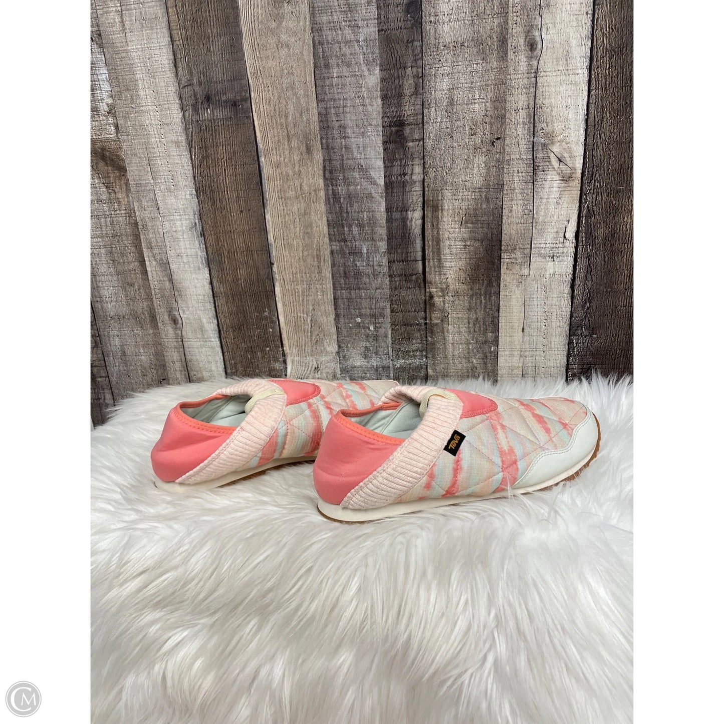 Shoes Flats By Teva In Multi-colored, Size: 10