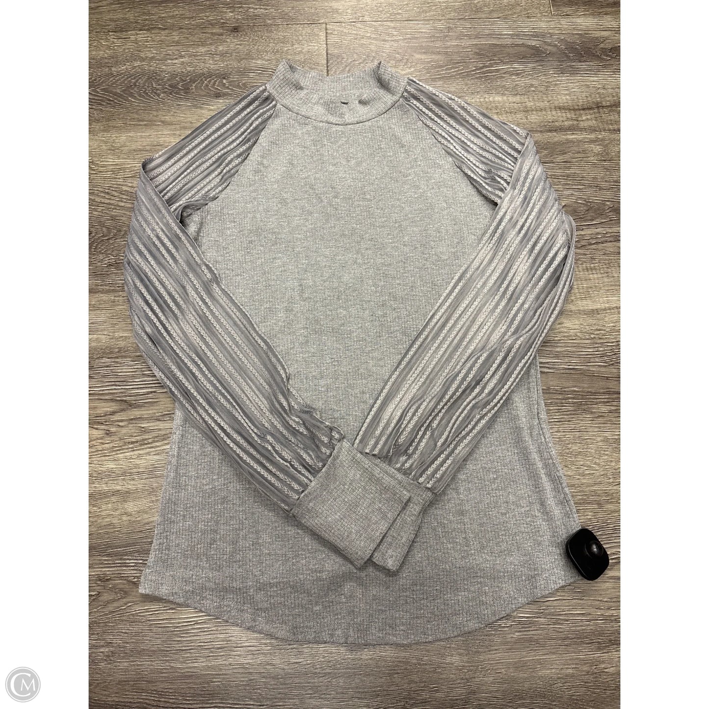 Top Long Sleeve By Cmf In Grey, Size: S