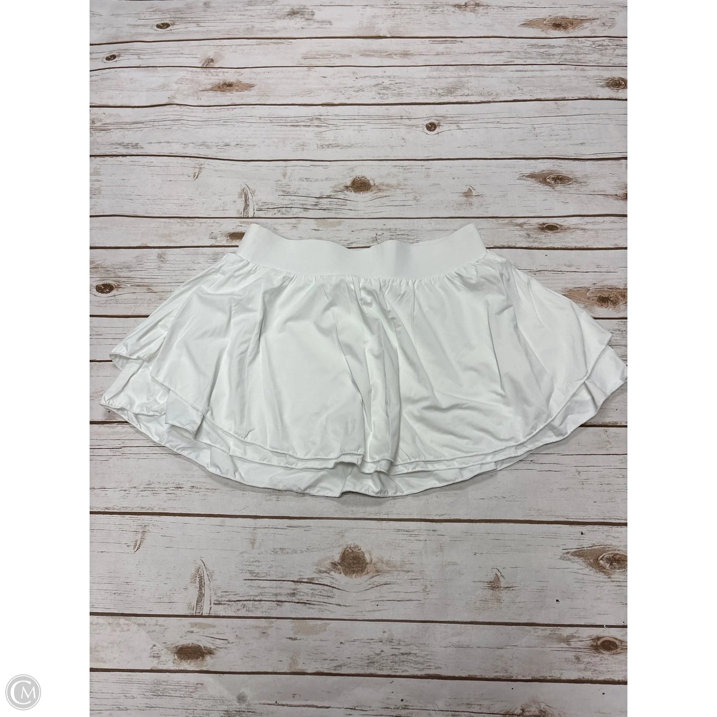 Athletic Skort By Cmf In White, Size: L