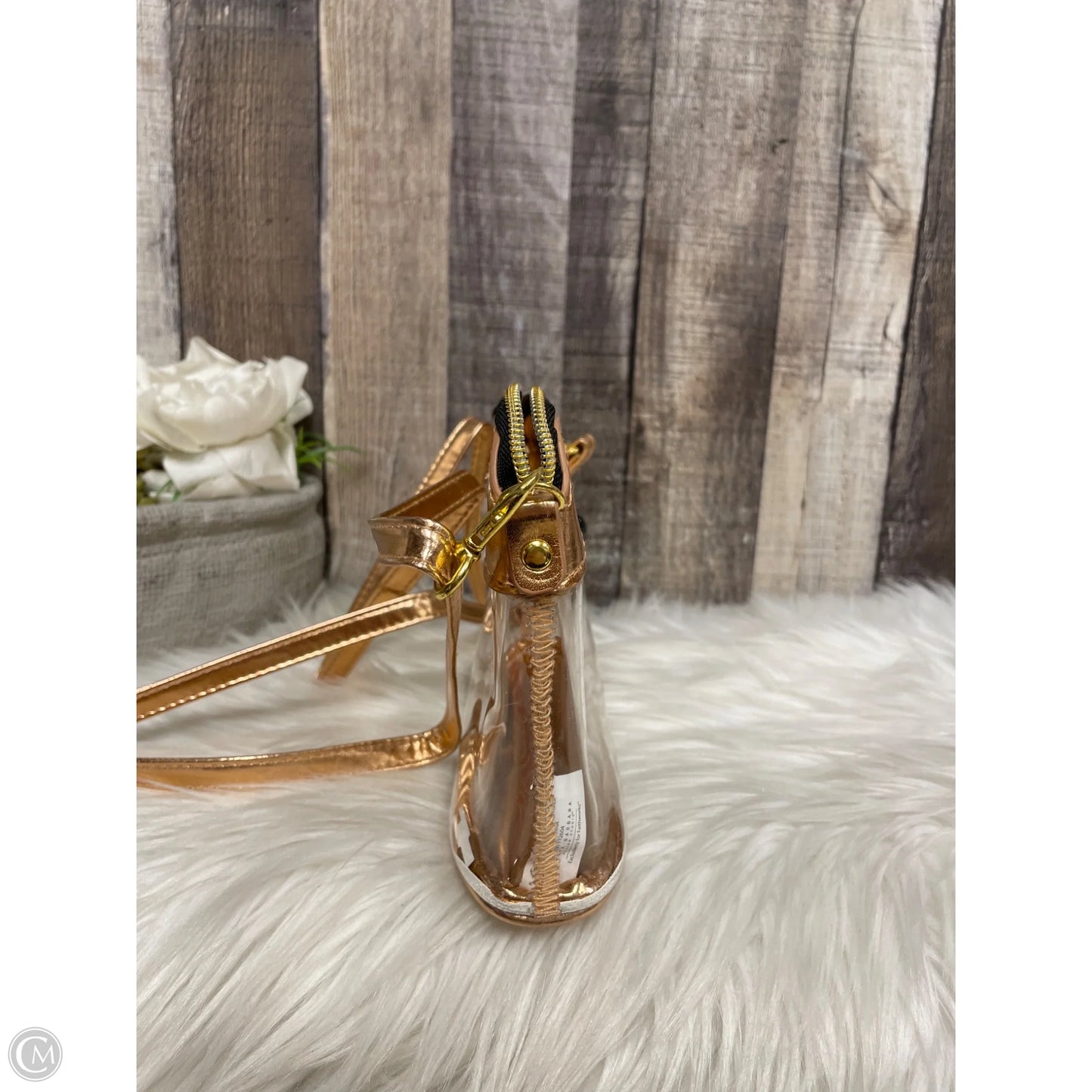 Crossbody By Cmf, Size: Small