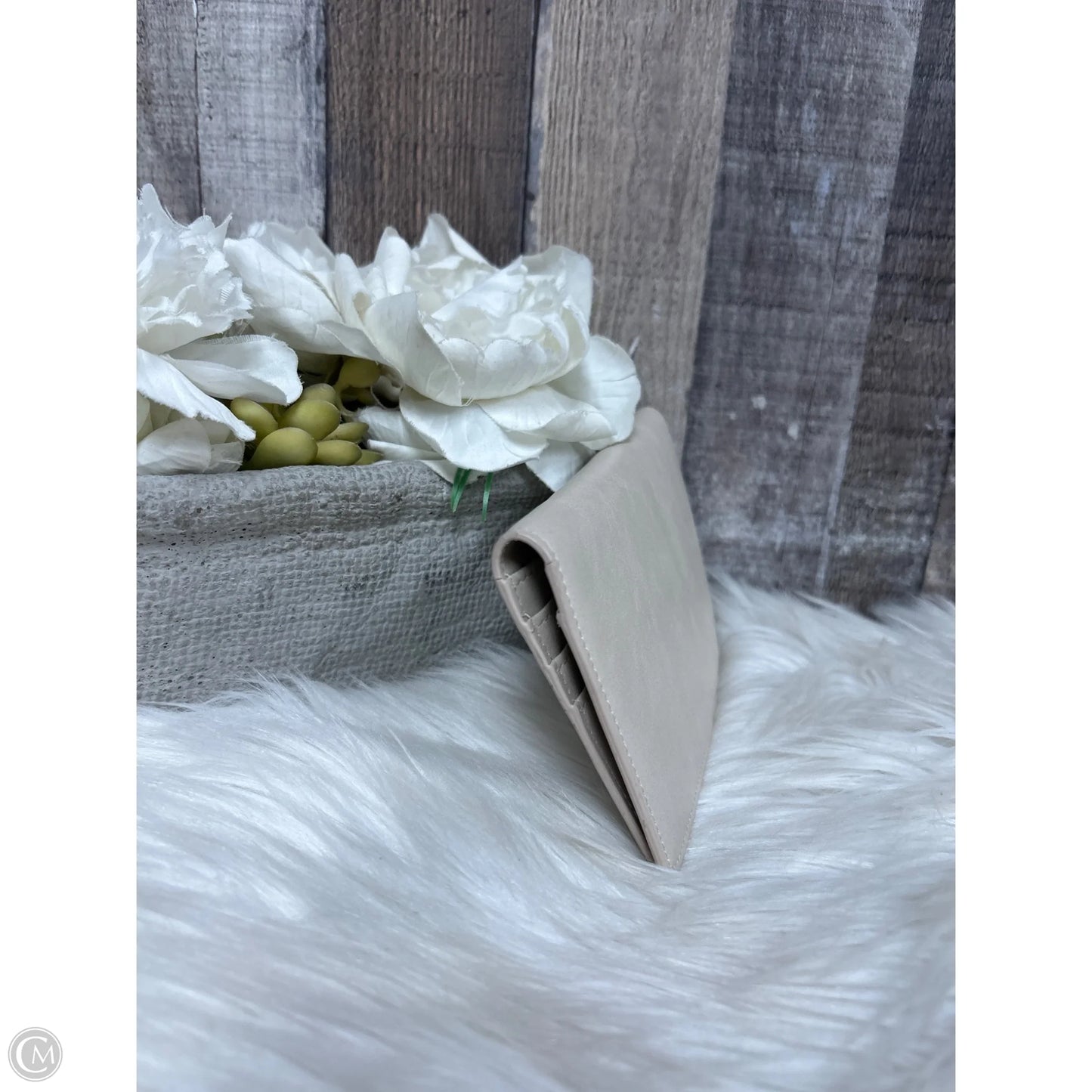 Wallet By Cmf, Size: Small
