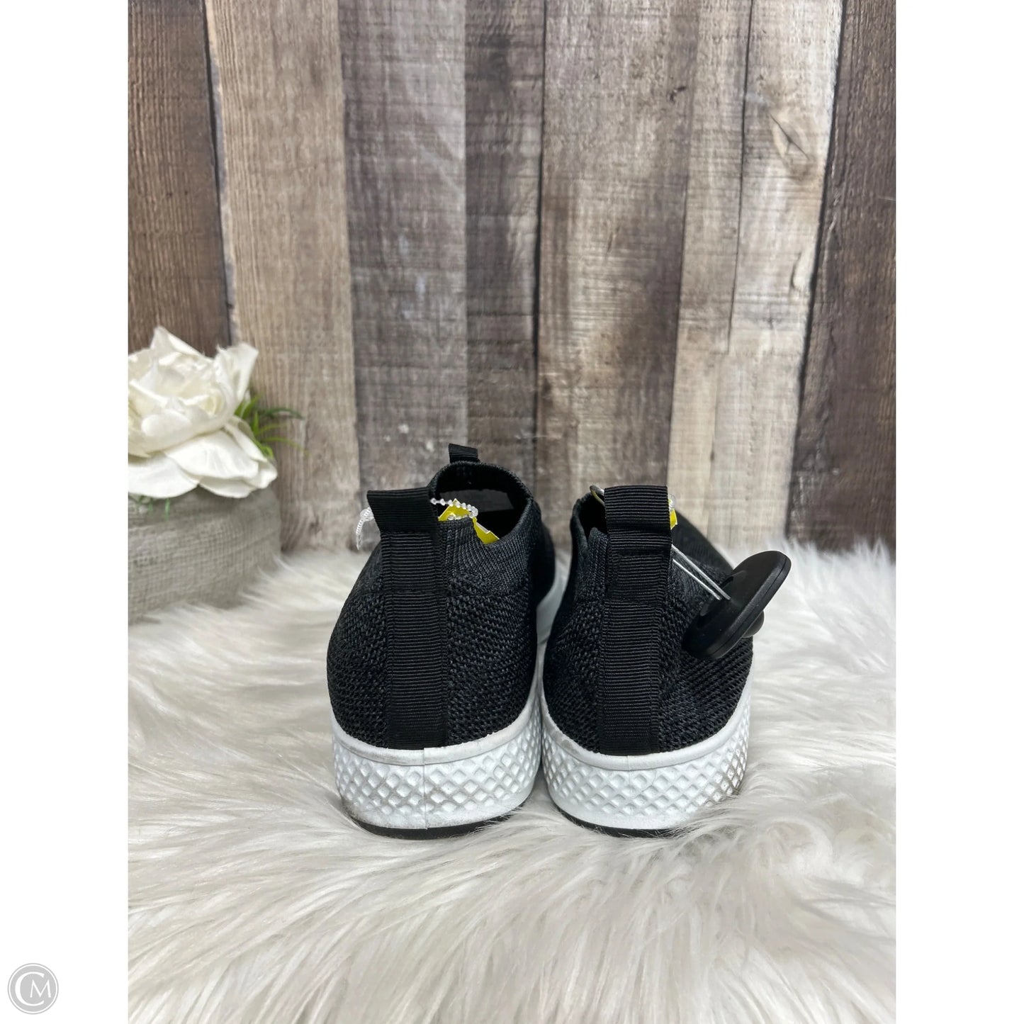 Shoes Sneakers By Tommy Bahama In Grey, Size: 10