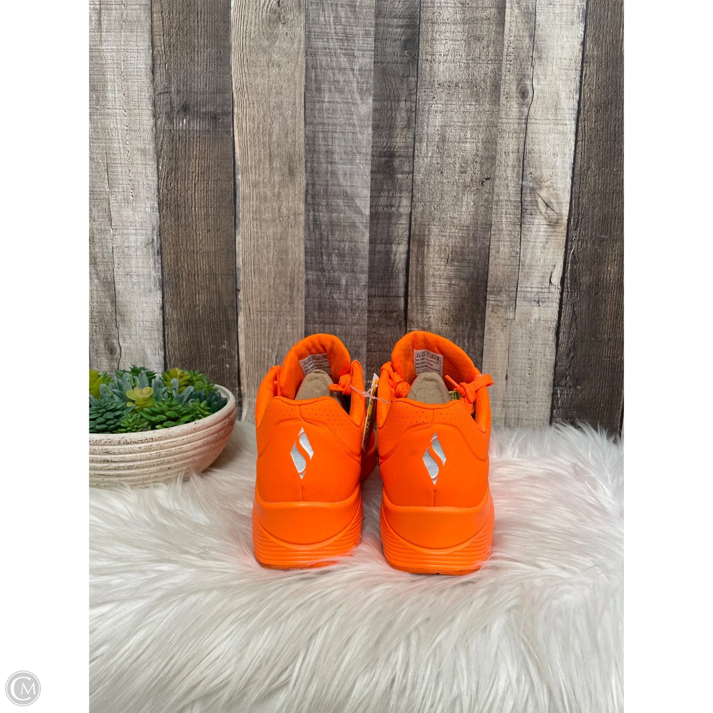 Shoes Sneakers By Skechers In Orange, Size: 9.5