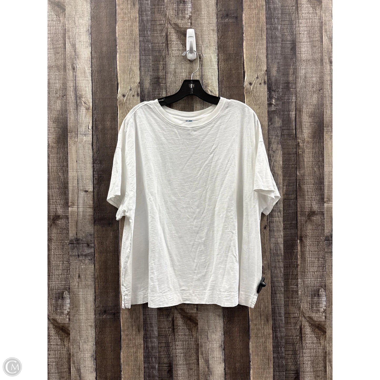 Top Short Sleeve By Top Style In White, Size: 2x