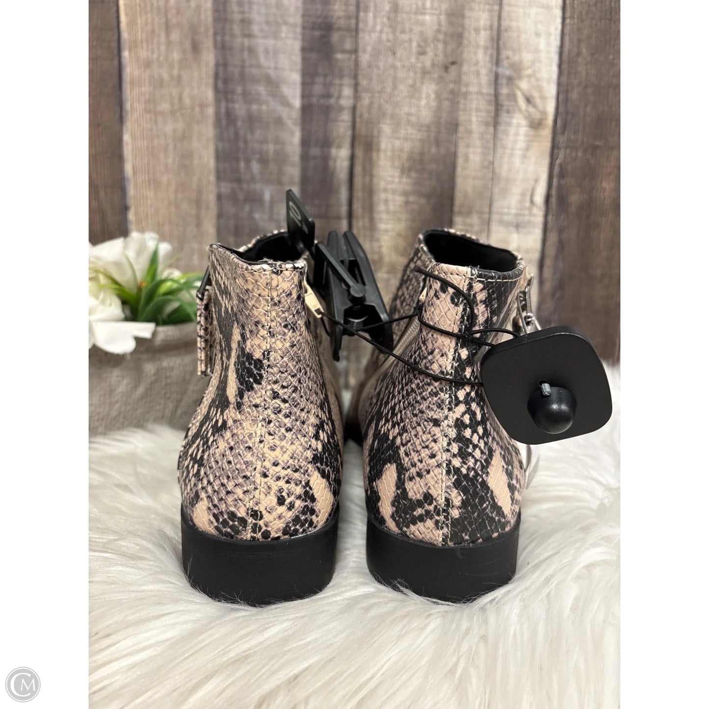 Boots Ankle Flats By Time And Tru In Snakeskin Print, Size: 10