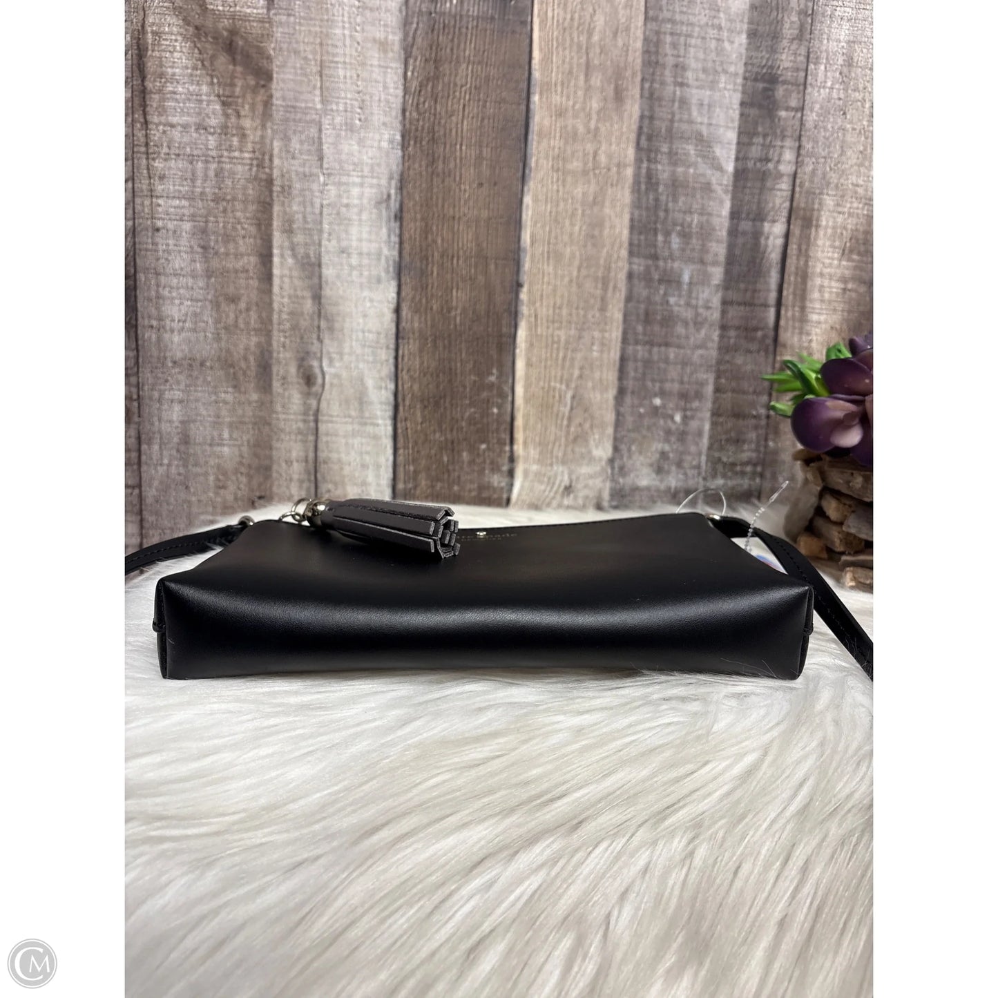 Crossbody Designer By Kate Spade, Size: Medium