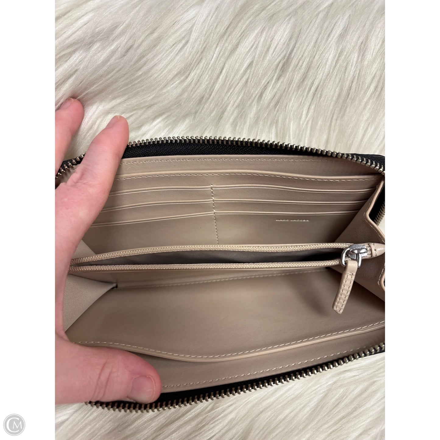 Wristlet Luxury Designer By Marc Jacobs, Size: Large