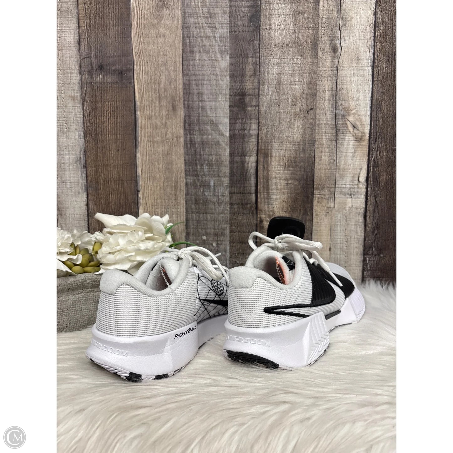 Shoes Athletic By Nike In Black & White, Size: 9