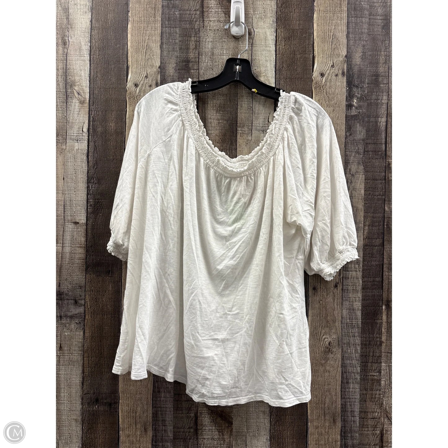 Top Short Sleeve By Knox Rose In White, Size: 1x