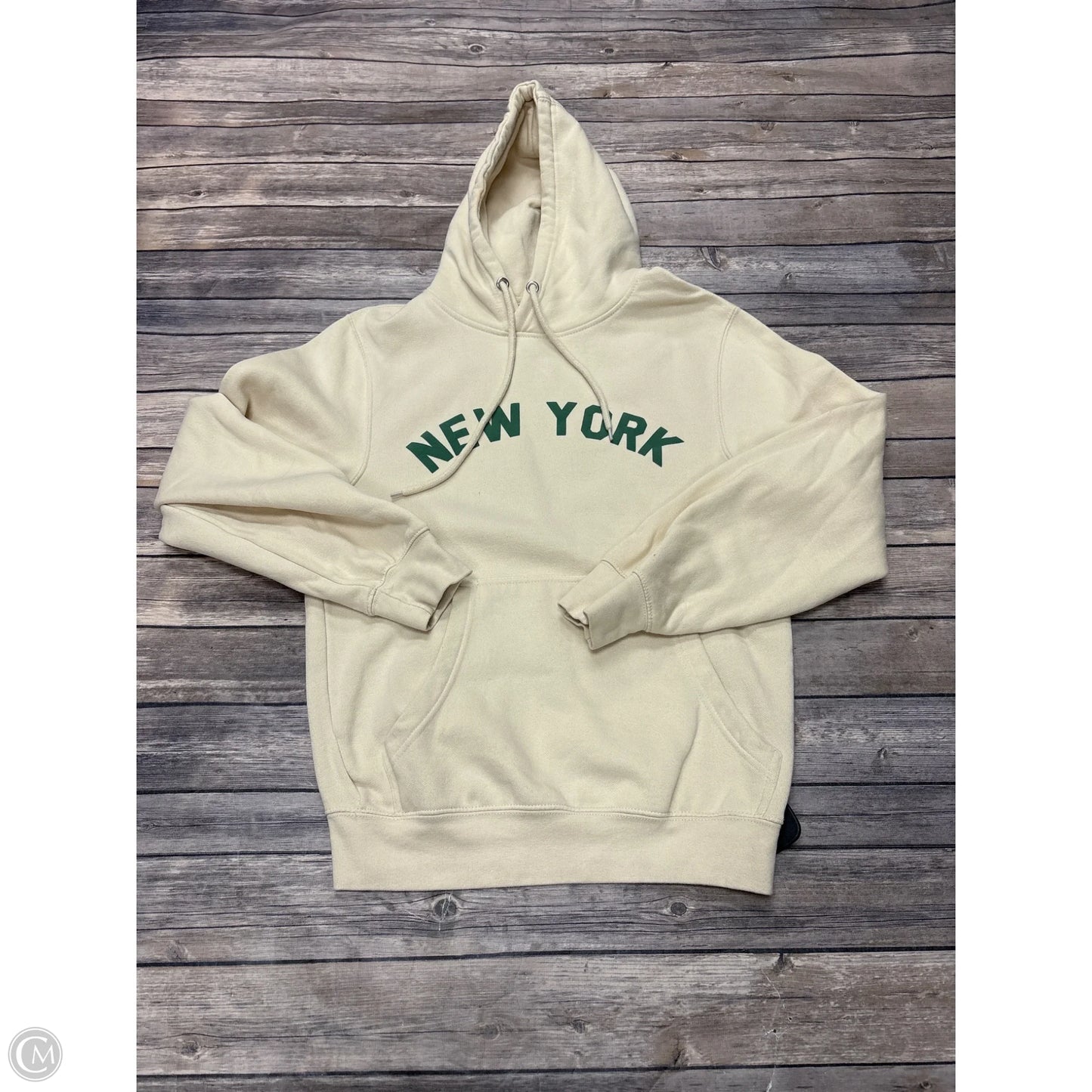 Sweatshirt Hoodie By Clothes Mentor In Ivory, Size: S