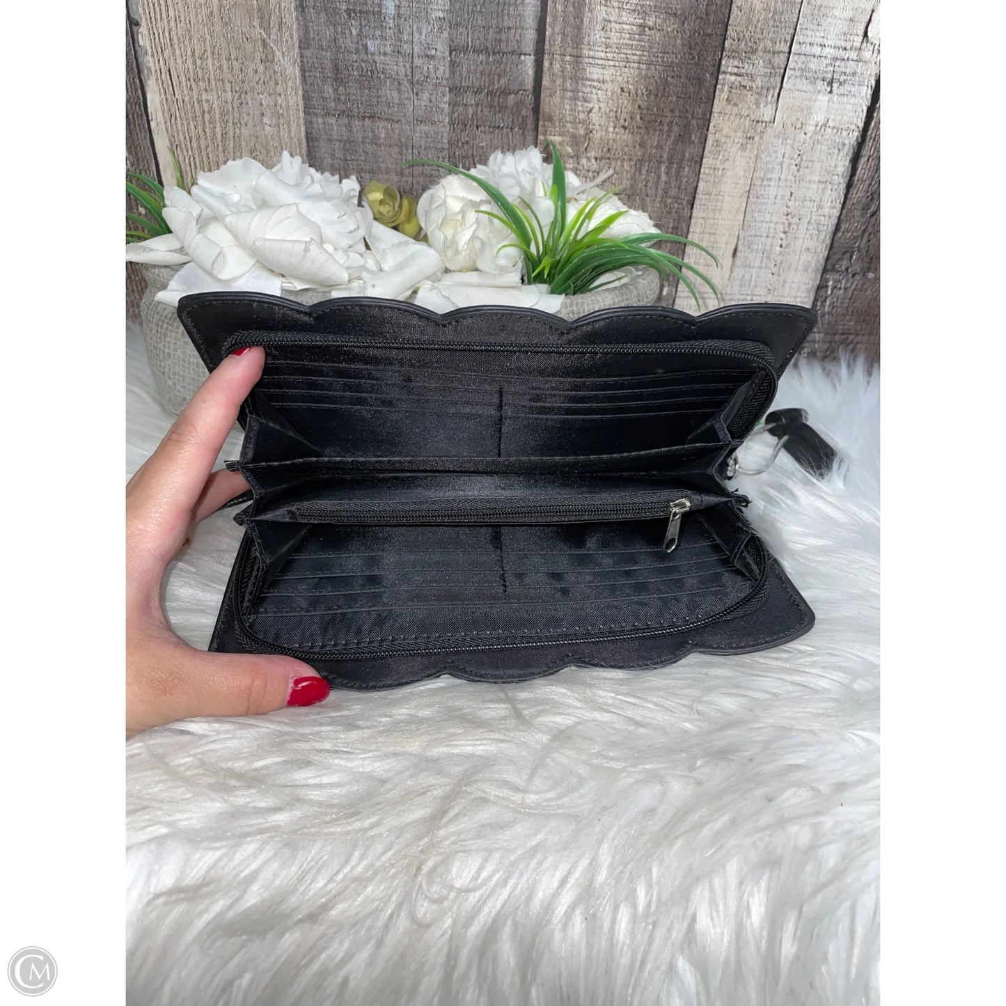 Wallet By Nicole Miller, Size: Large