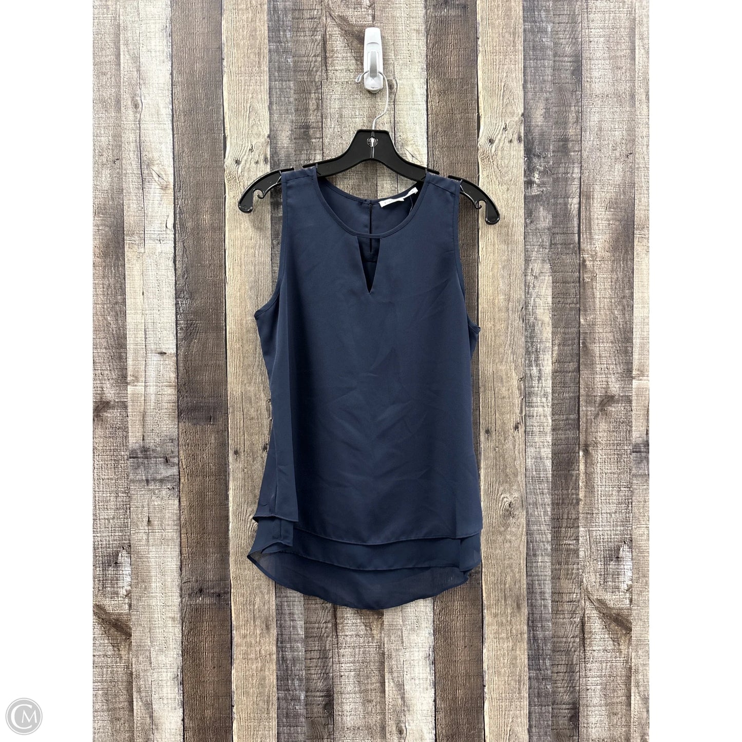 Top Sleeveless By Violet And Claire In Navy, Size: M