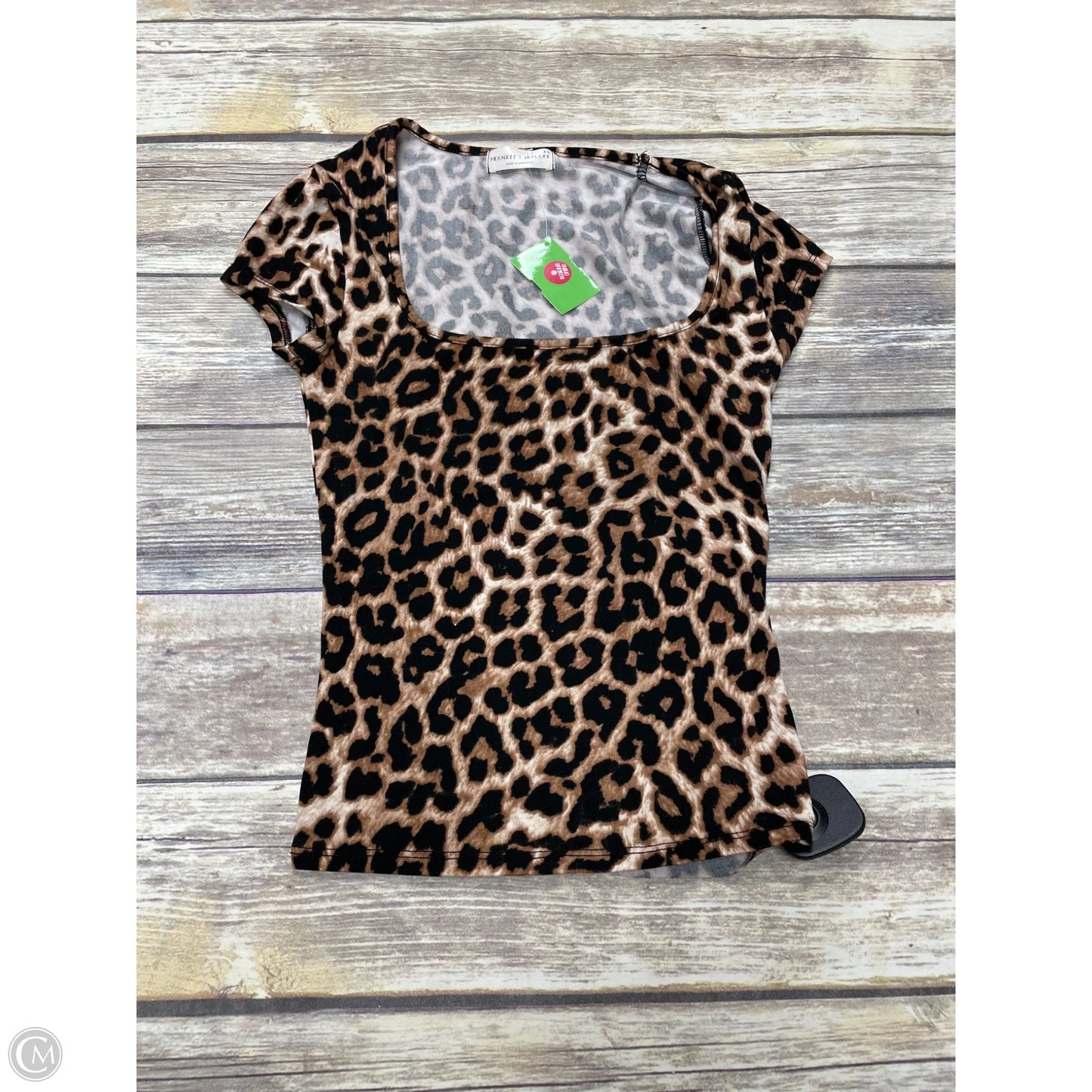 Top Short Sleeve By Cme In Animal Print, Size: Xs