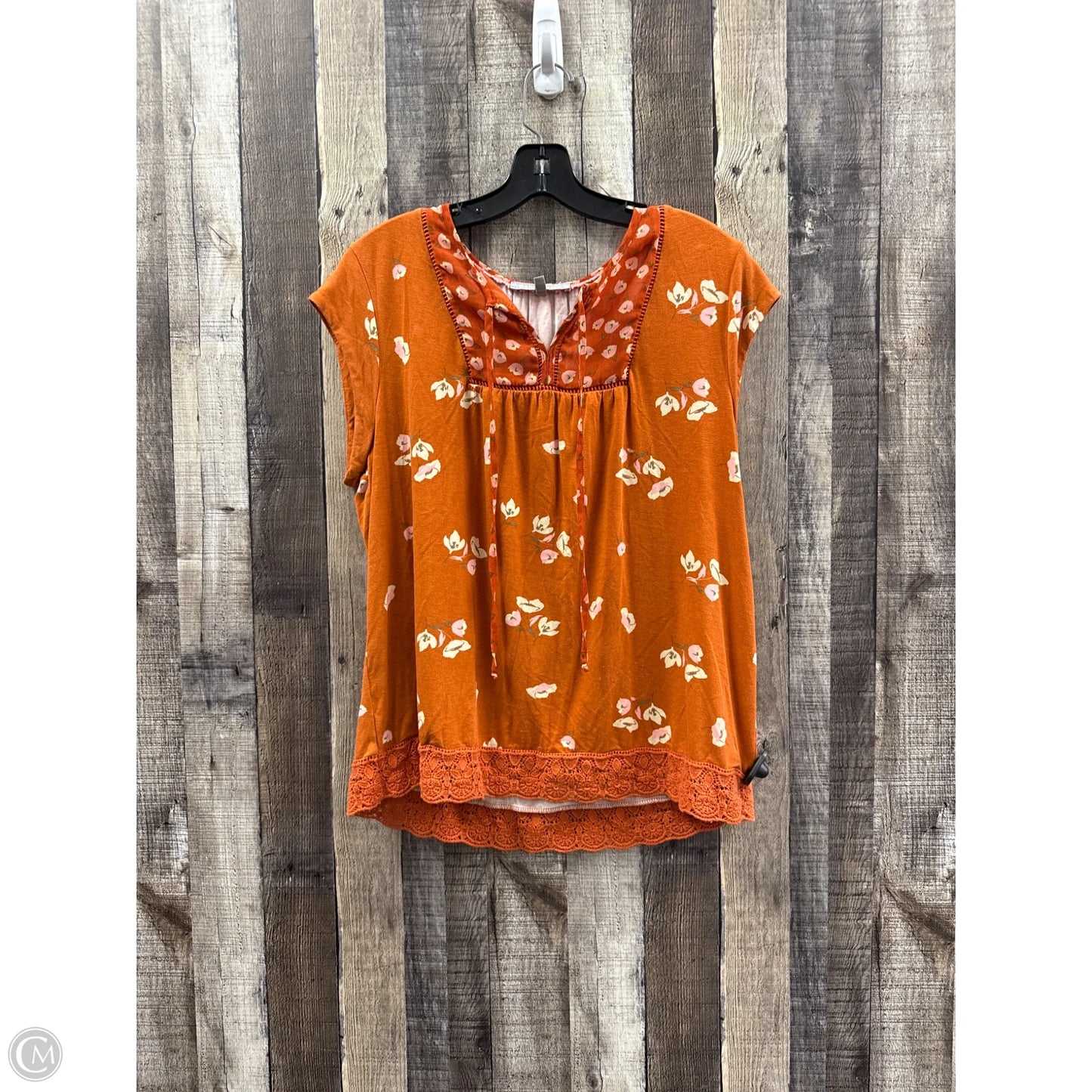Top Short Sleeve By Daniel Rainn In Blue, Size: L