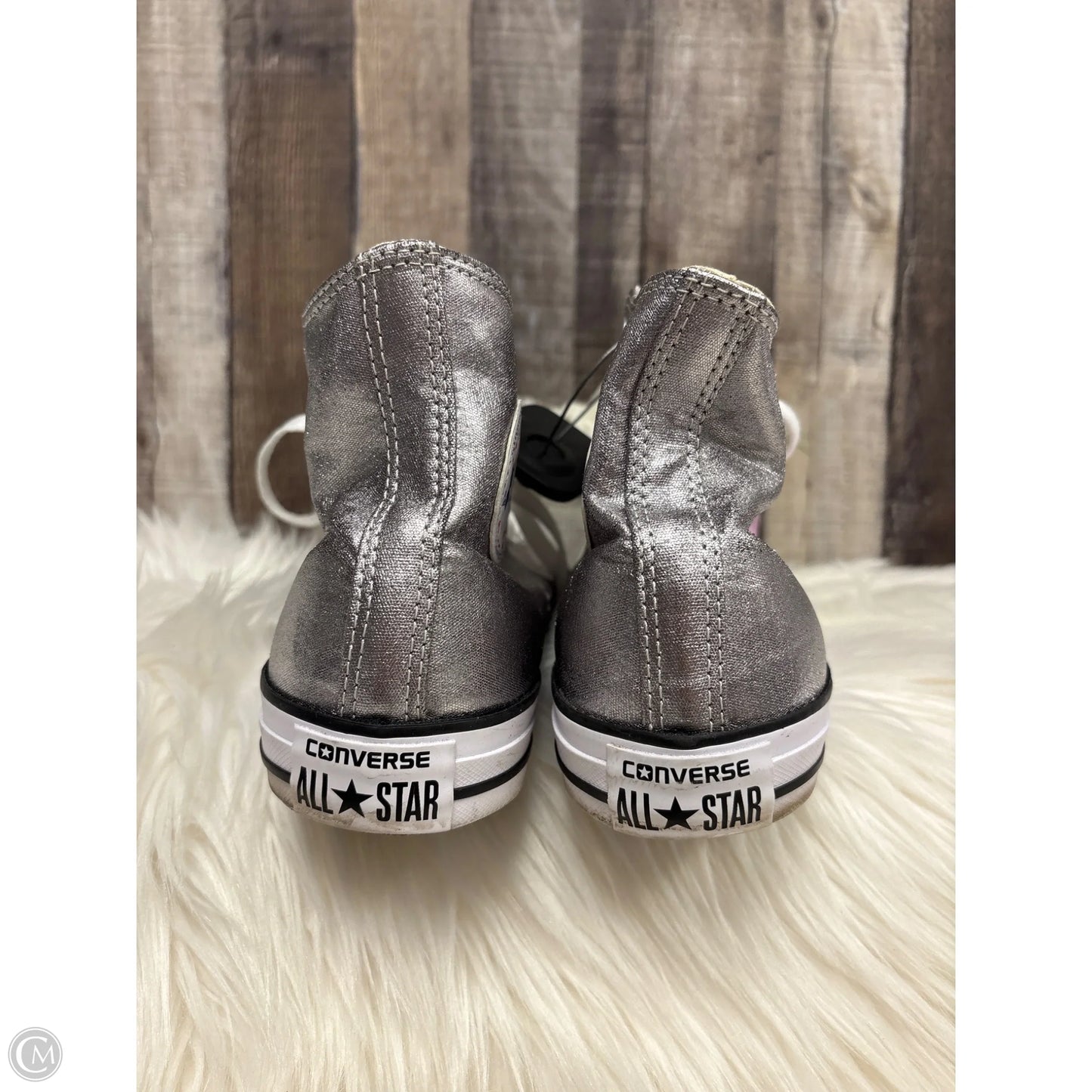 Shoes Sneakers By Converse In Silver, Size: 10