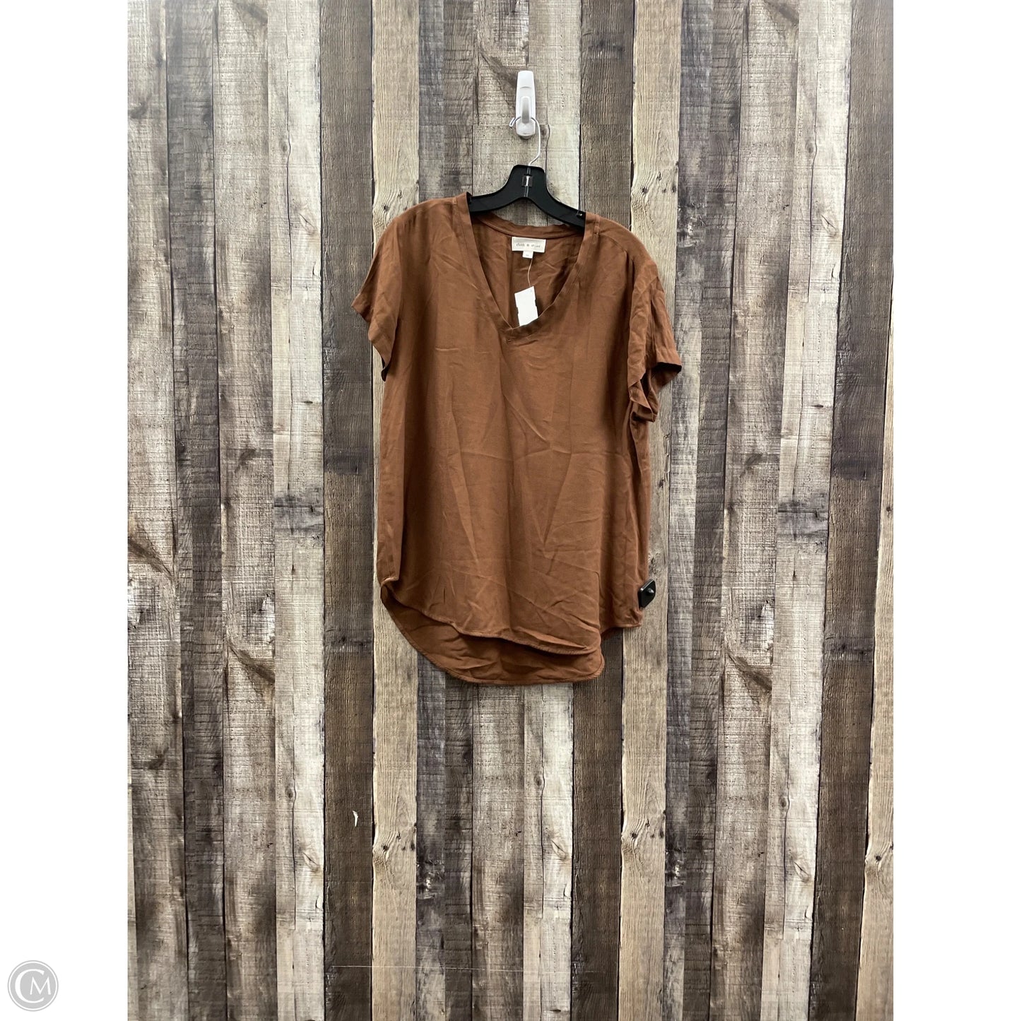 Top Short Sleeve By Cloth & Stone In Brown, Size: M
