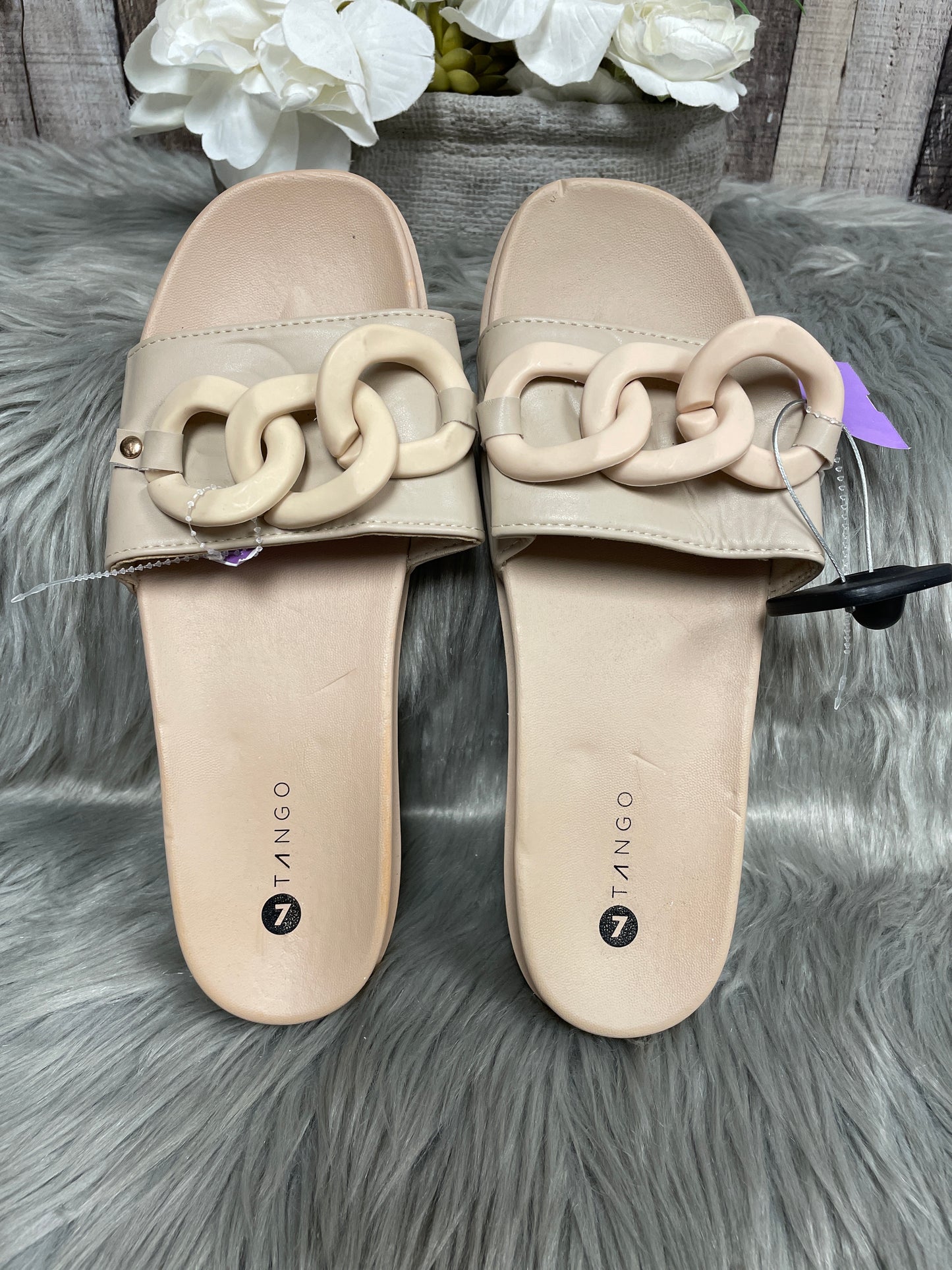 Sandals Flats By Cme Size: 7