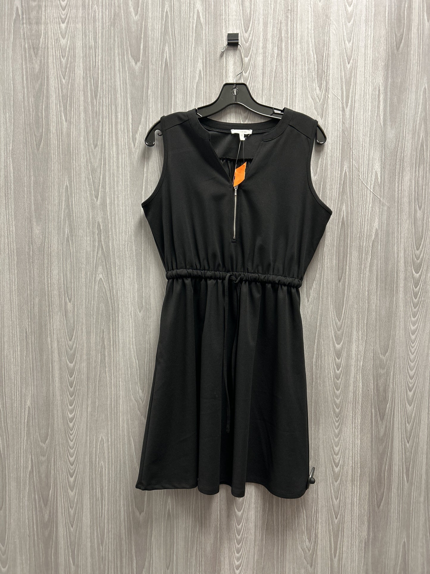 Dress Casual Short By Maurices Size: S