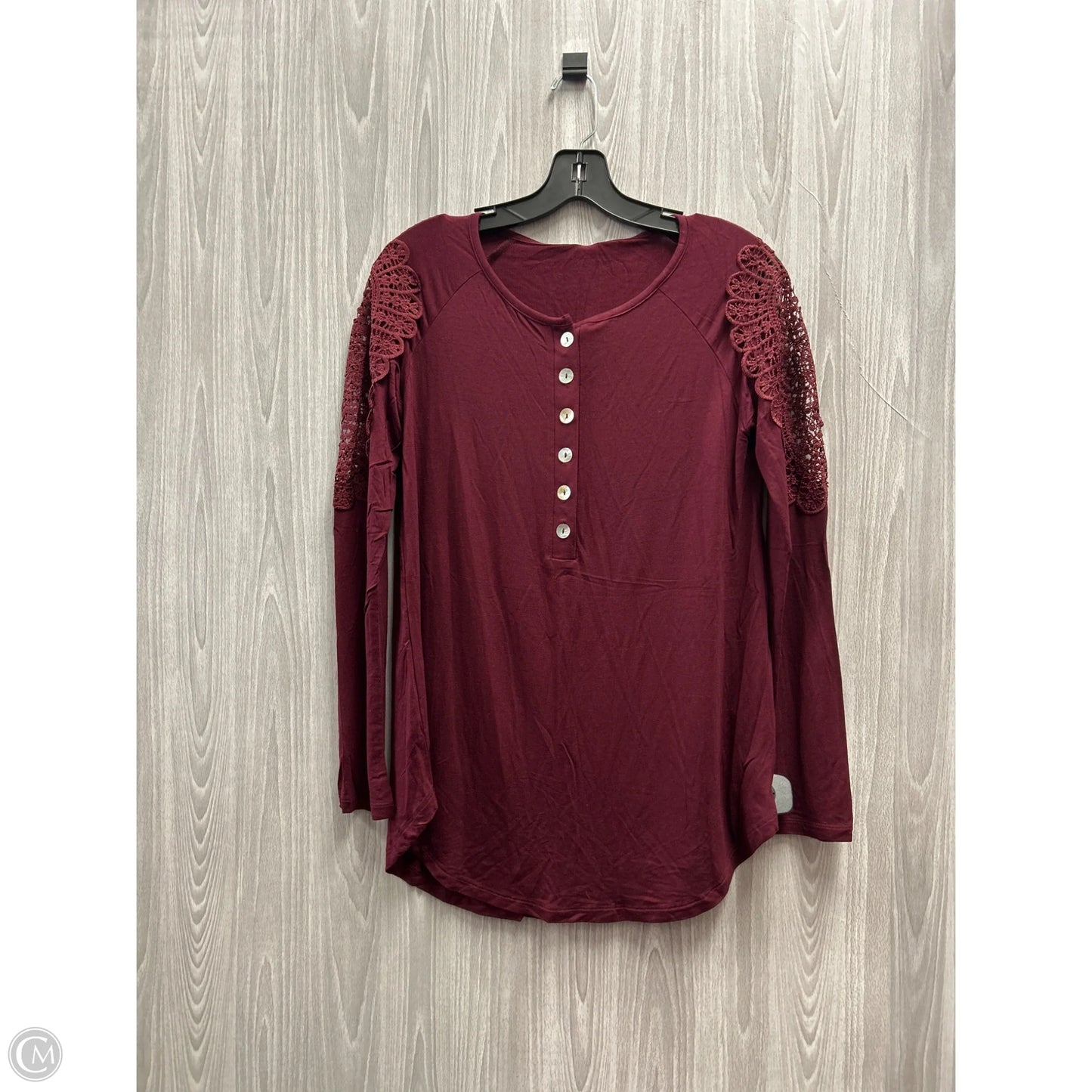 Top Long Sleeve By Cme In Maroon, Size: S