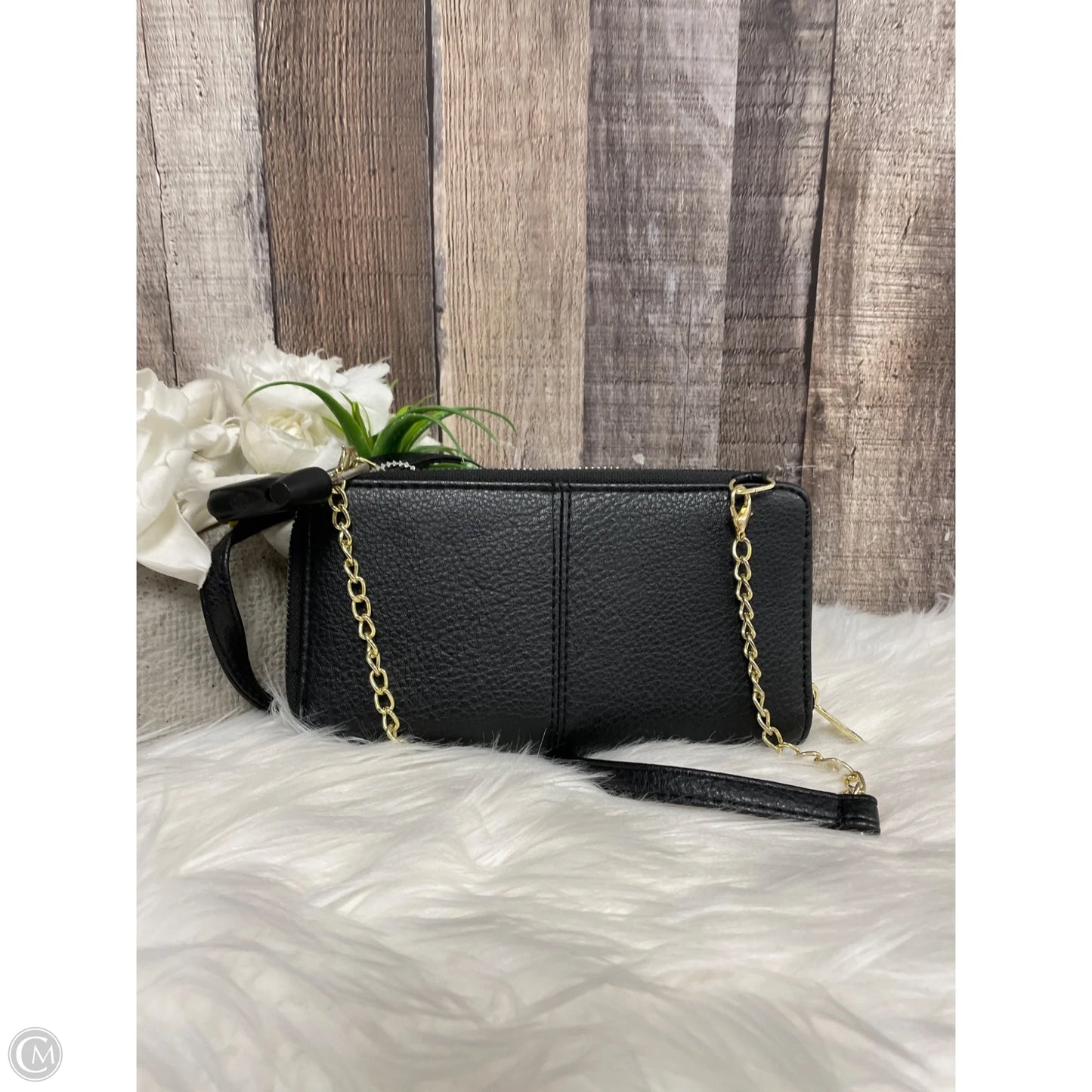 Crossbody By London Fog, Size: Small