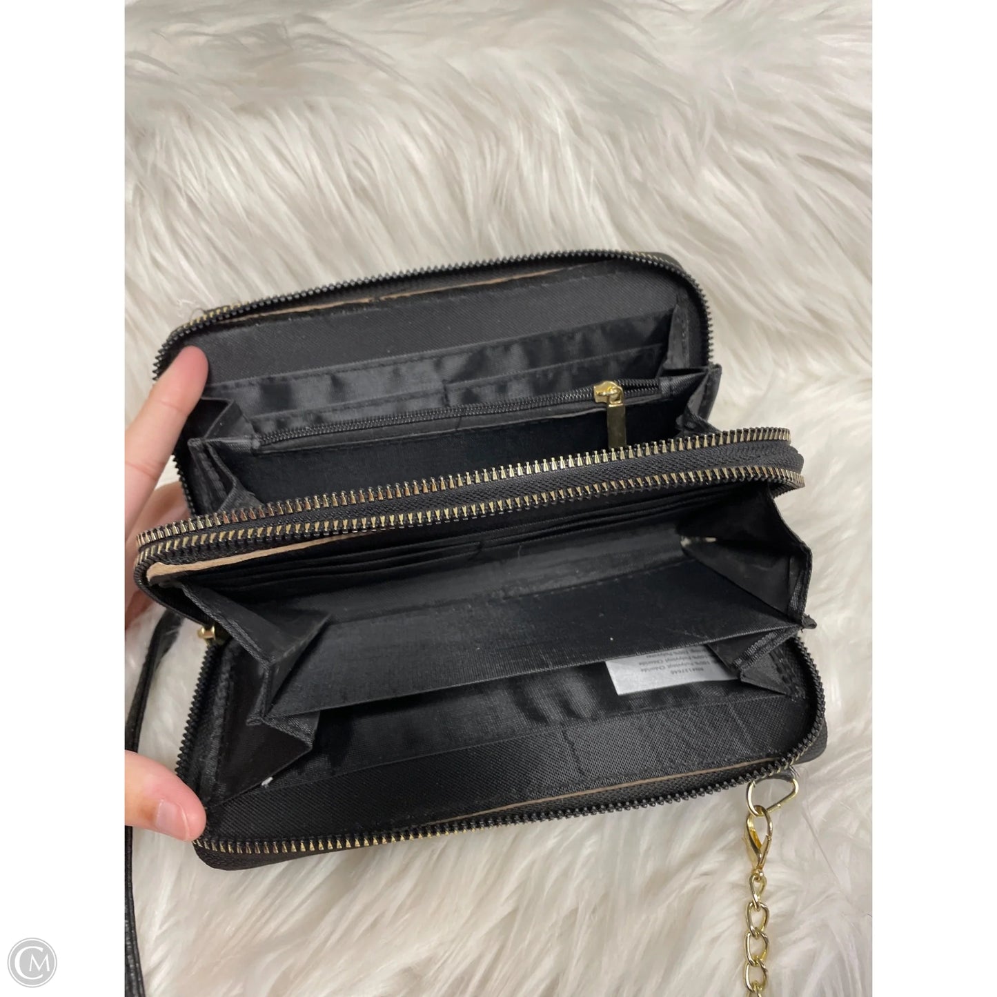 Crossbody By London Fog, Size: Small