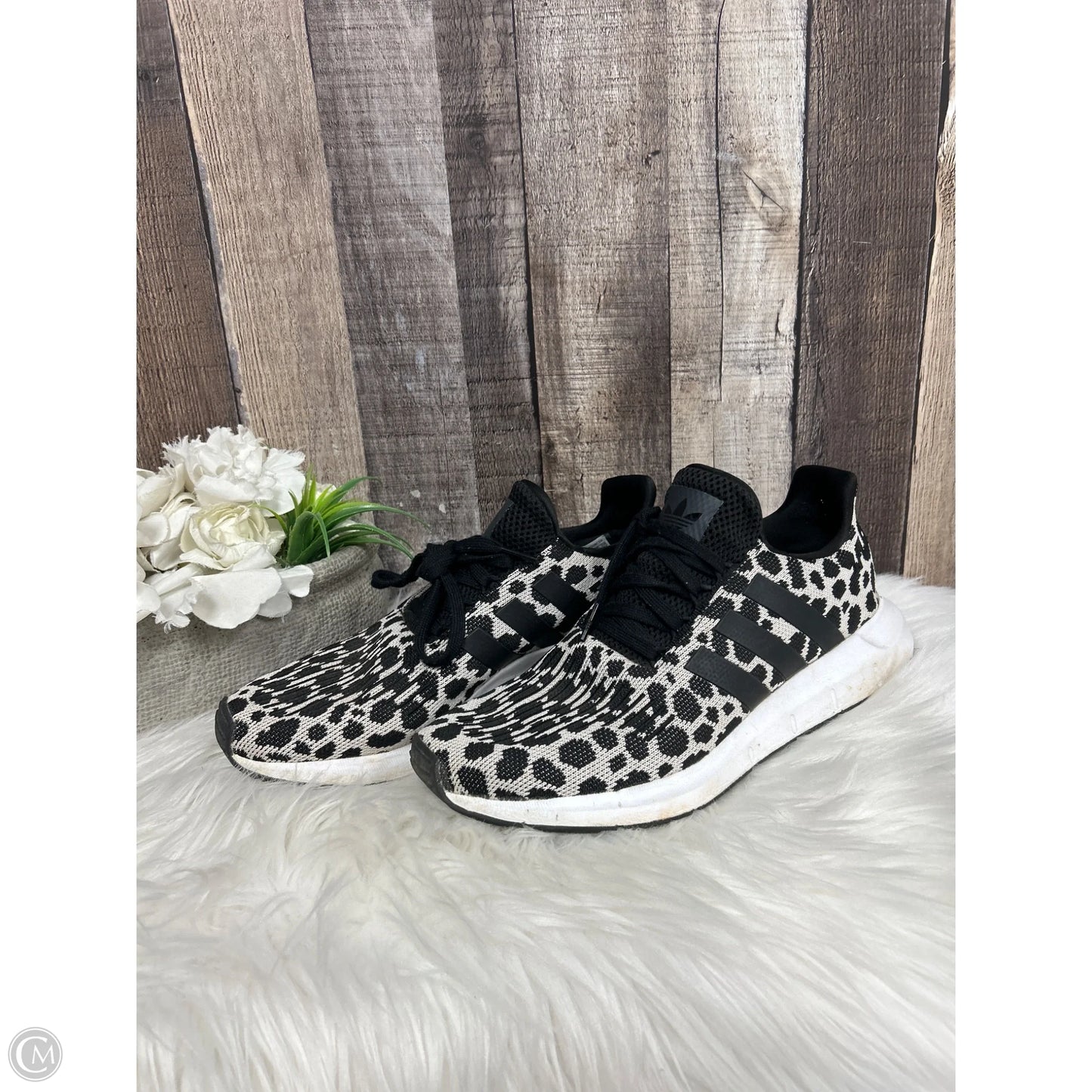Shoes Athletic By Adidas In Animal Print, Size: 10