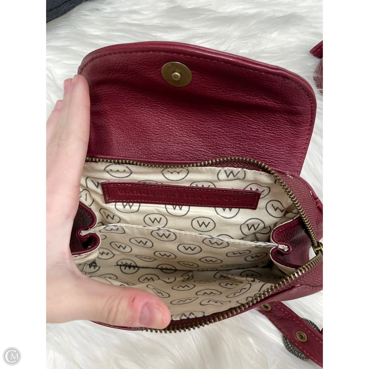 Crossbody Leather By Cmc, Size: Medium