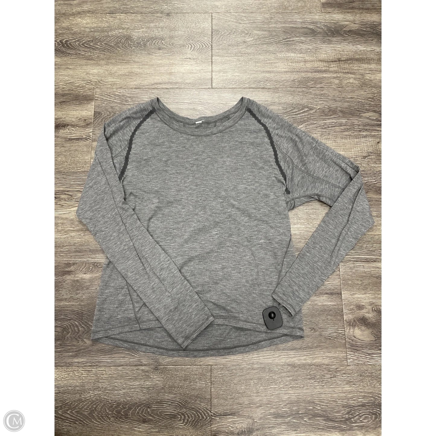 Athletic Top Long Sleeve Crewneck By Lululemon In Grey, Size: S