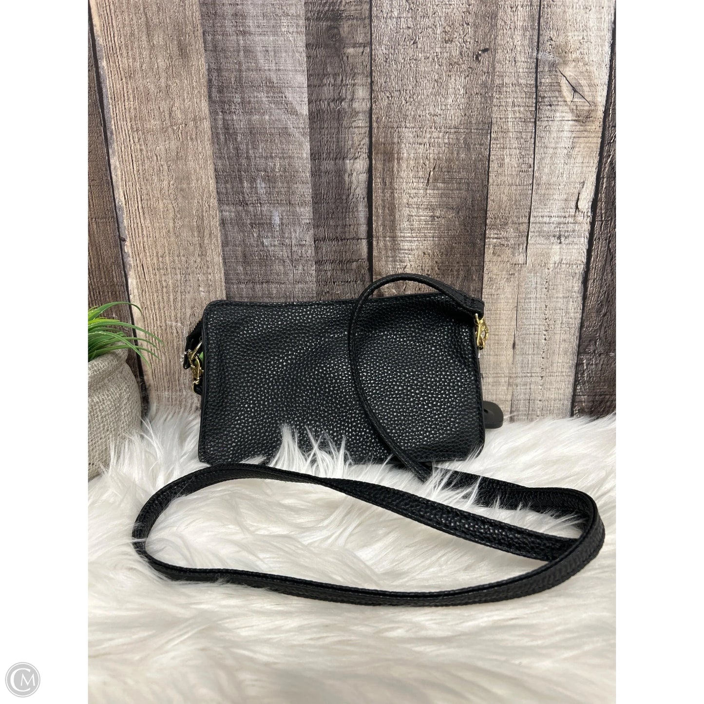 Crossbody By Kenneth Cole Reaction, Size: Small