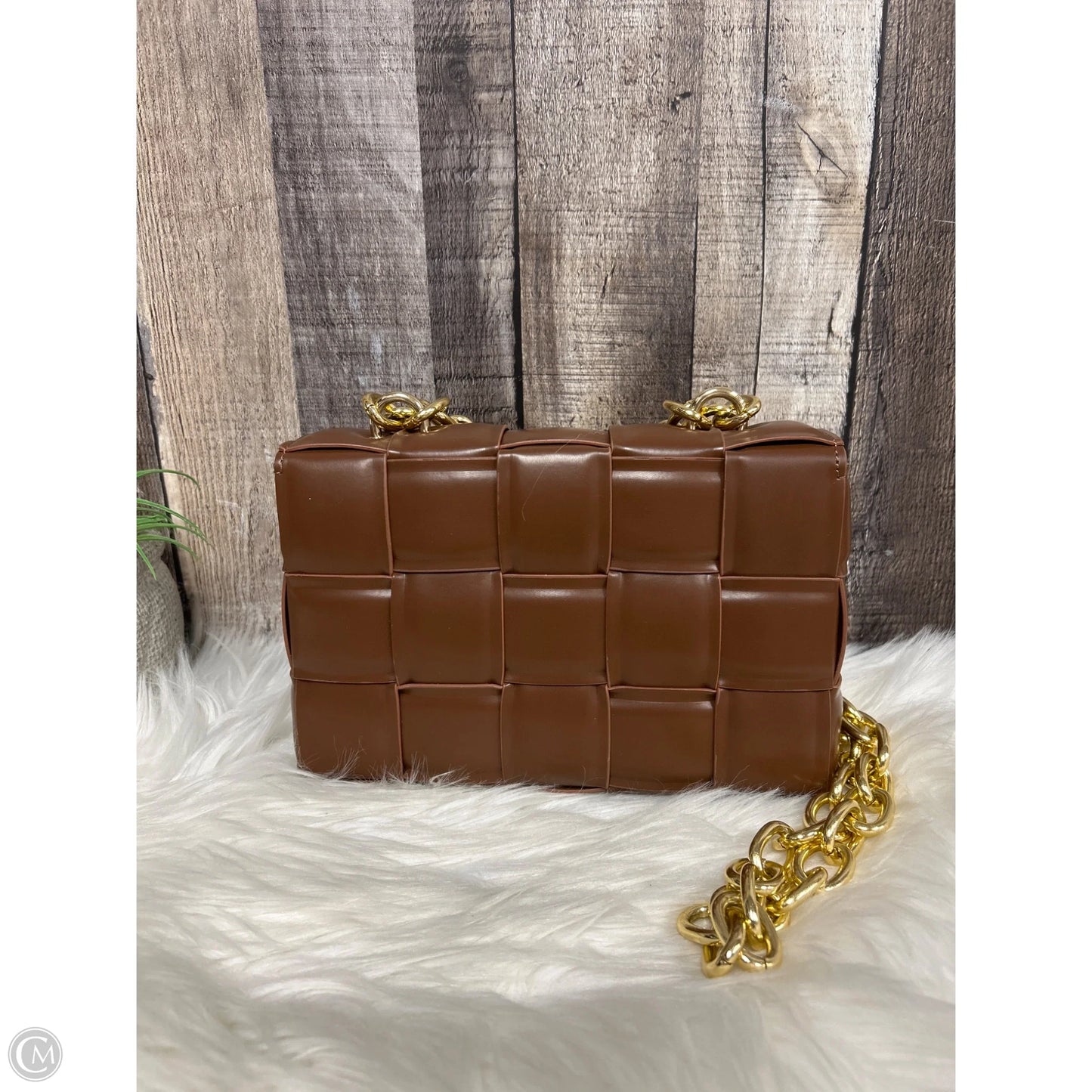 Crossbody By Cmf, Size: Medium