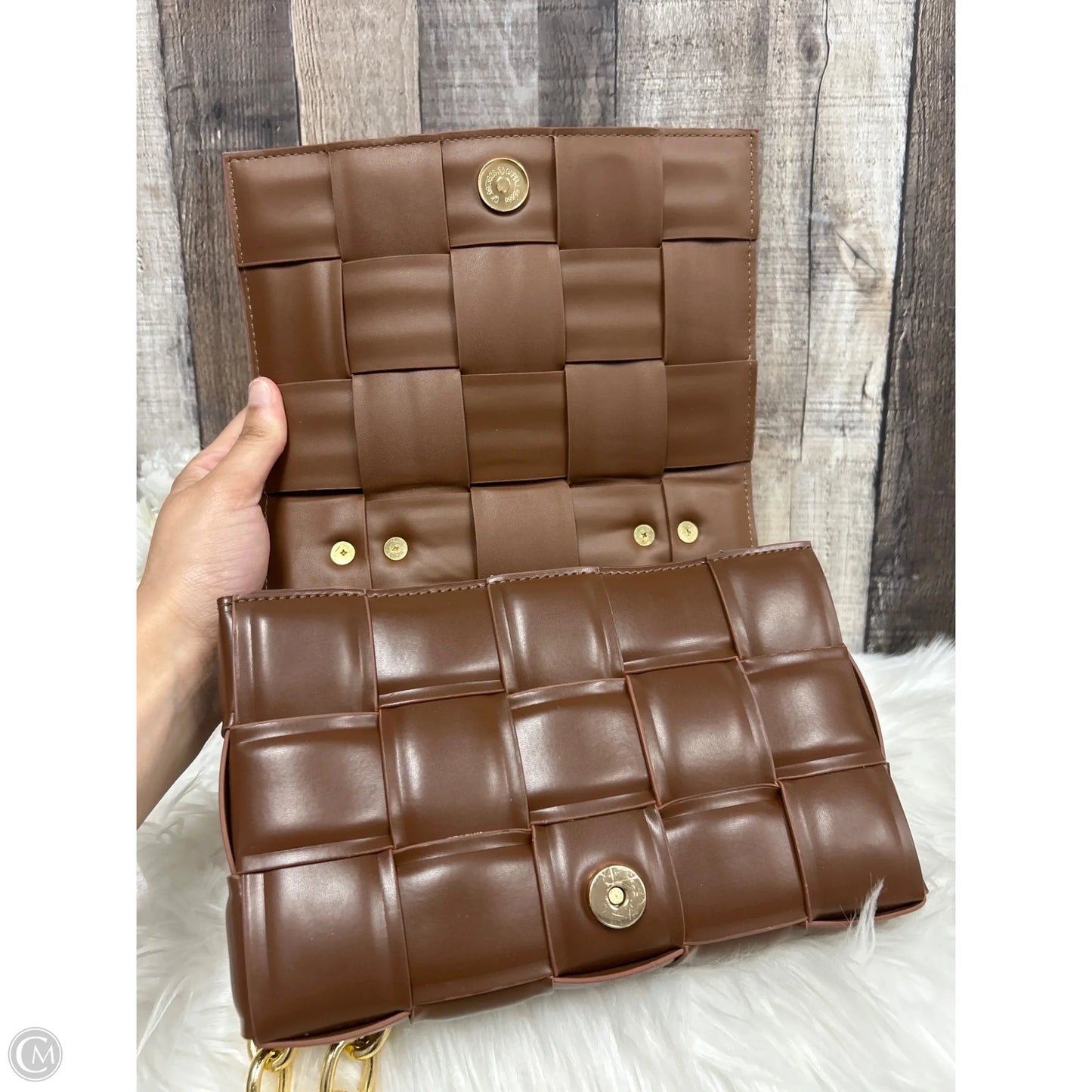 Crossbody By Cmf, Size: Medium