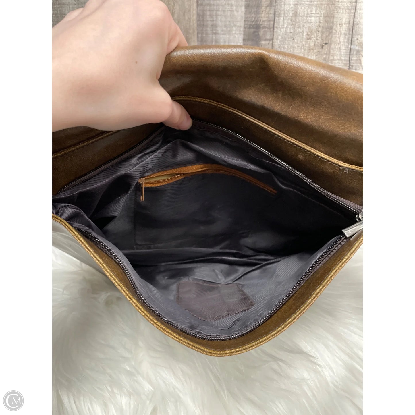 Handbag By Cmf, Size: Medium