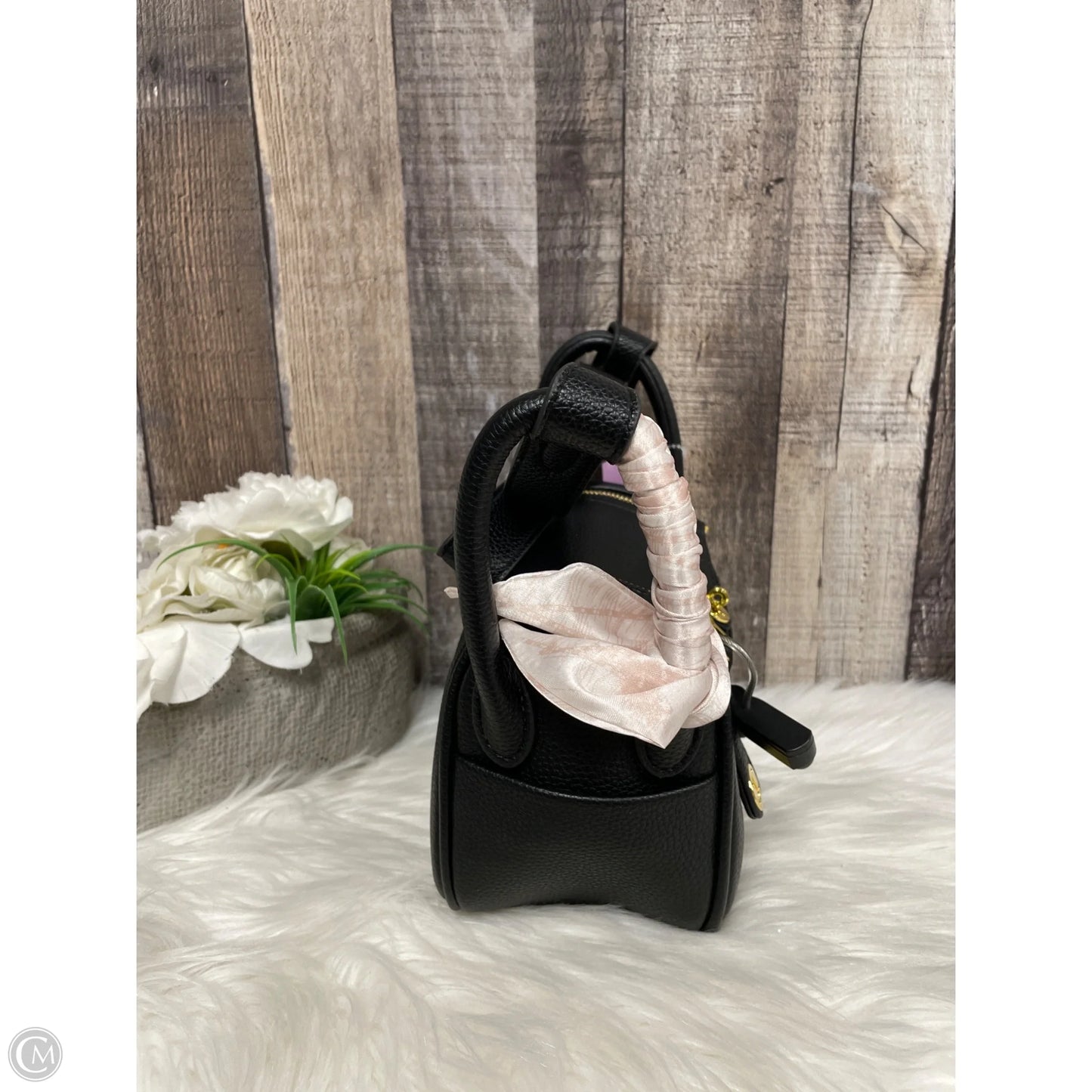 Crossbody By Cmf, Size: Small